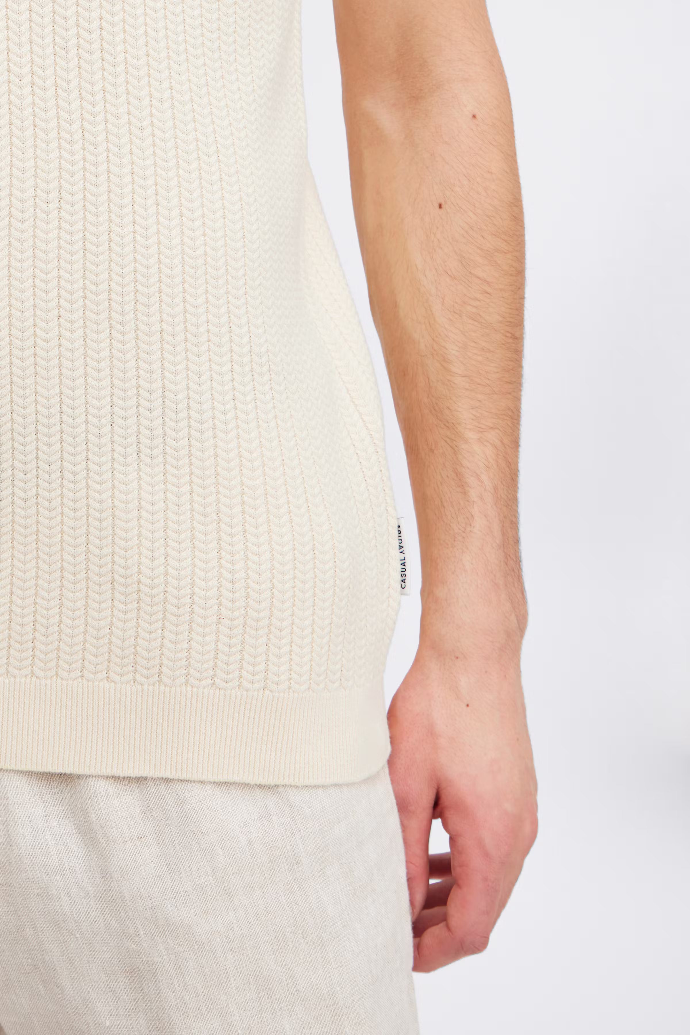 CFKARL PULLOVER LOOKBOOK DETAIL 20505091-131008