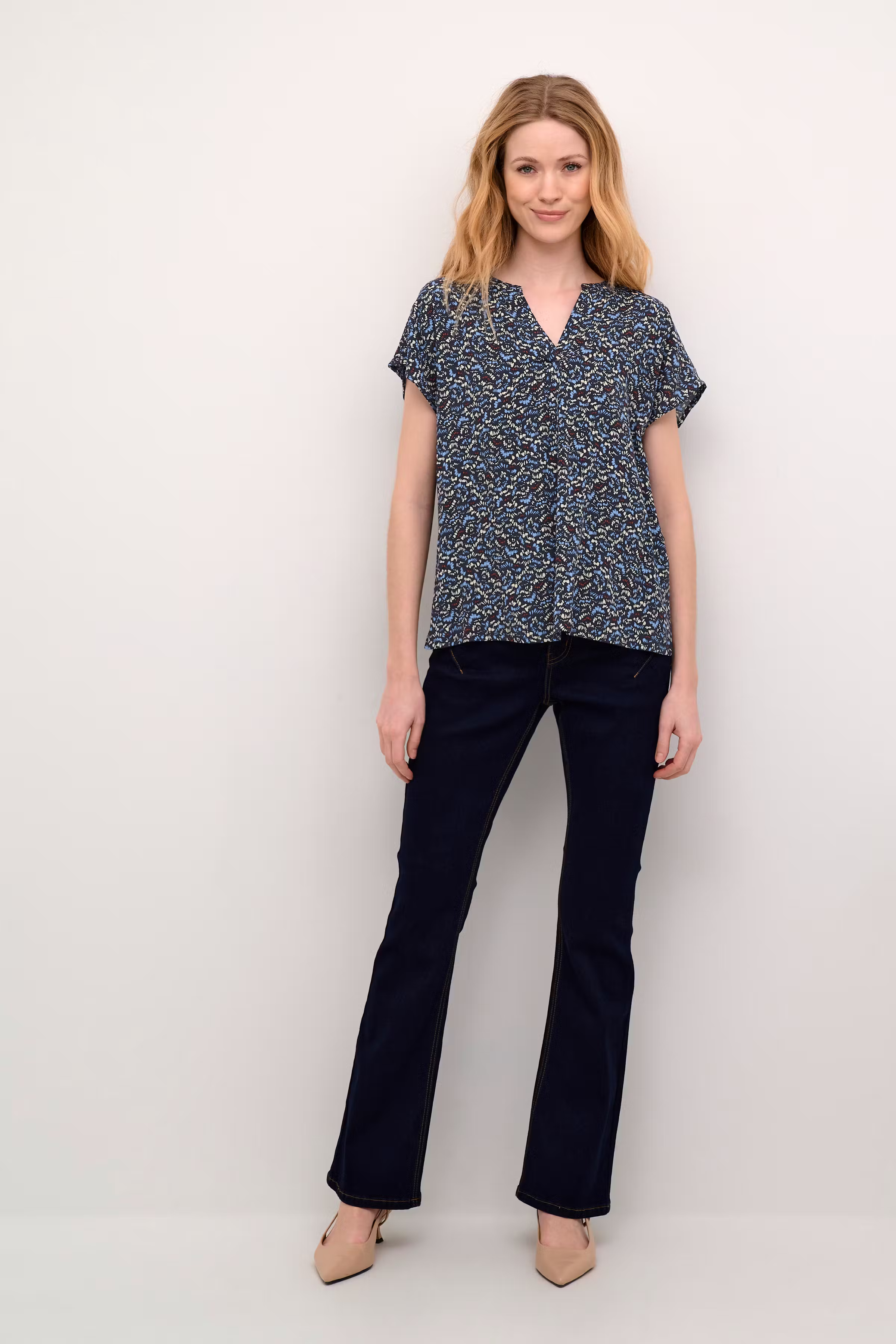 CRTiah Blouse LOOKBOOK FRONT 10611288-106170