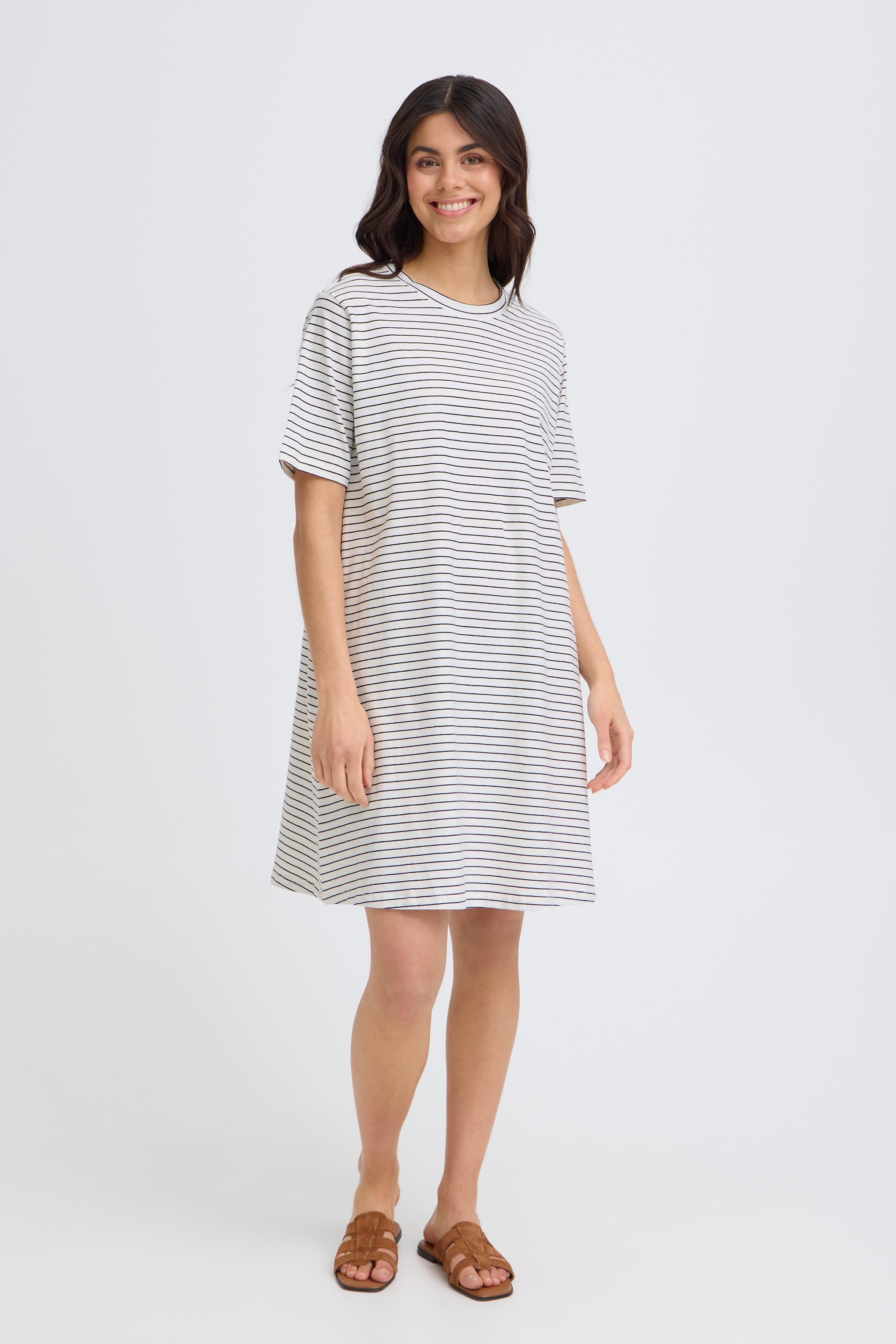 FRFEBA Kleid LOOKBOOK FRONT 20617873-900009110