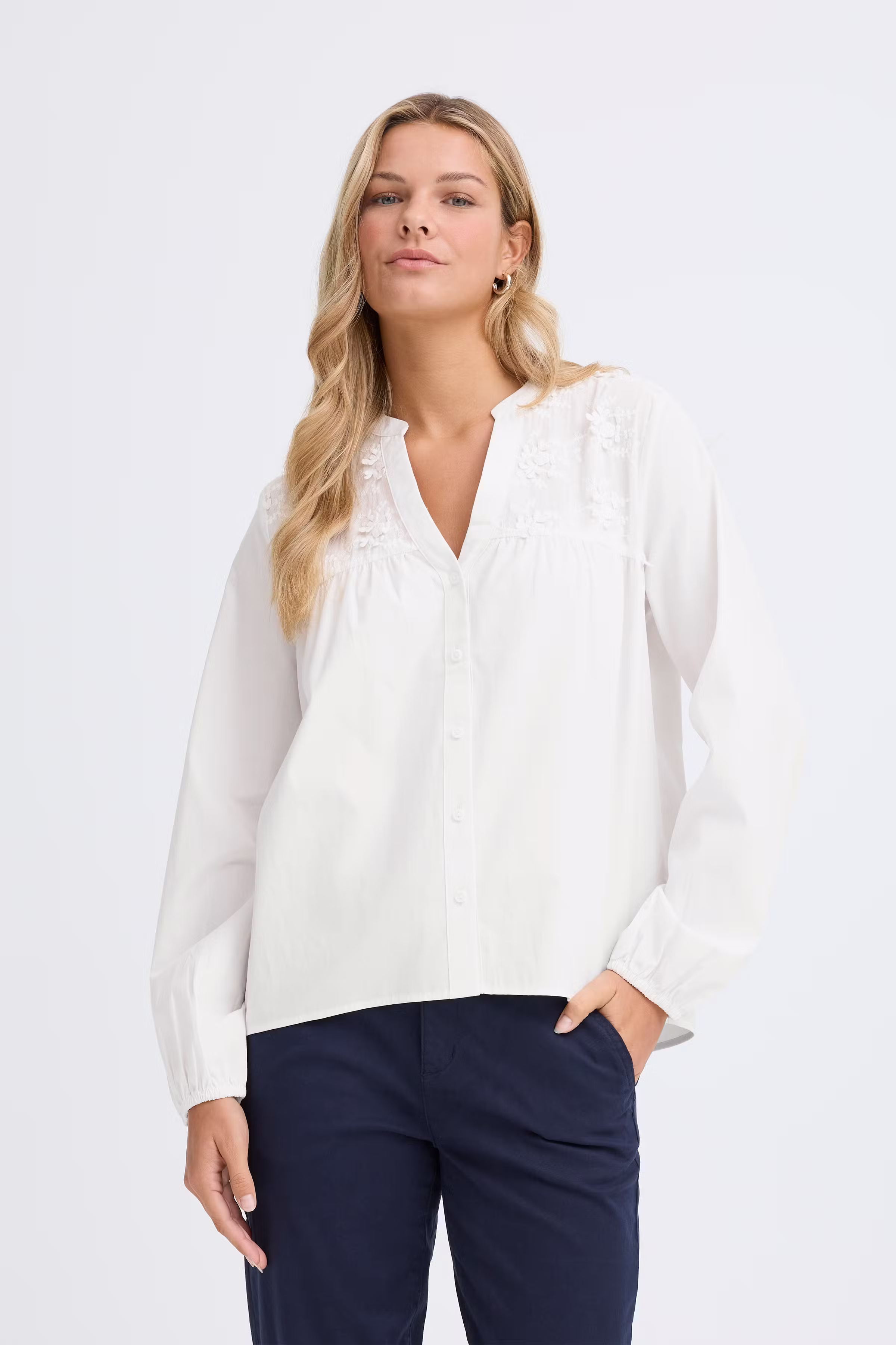 FROBBIE Skjorte LOOKBOOK FRONT 20617433-114800