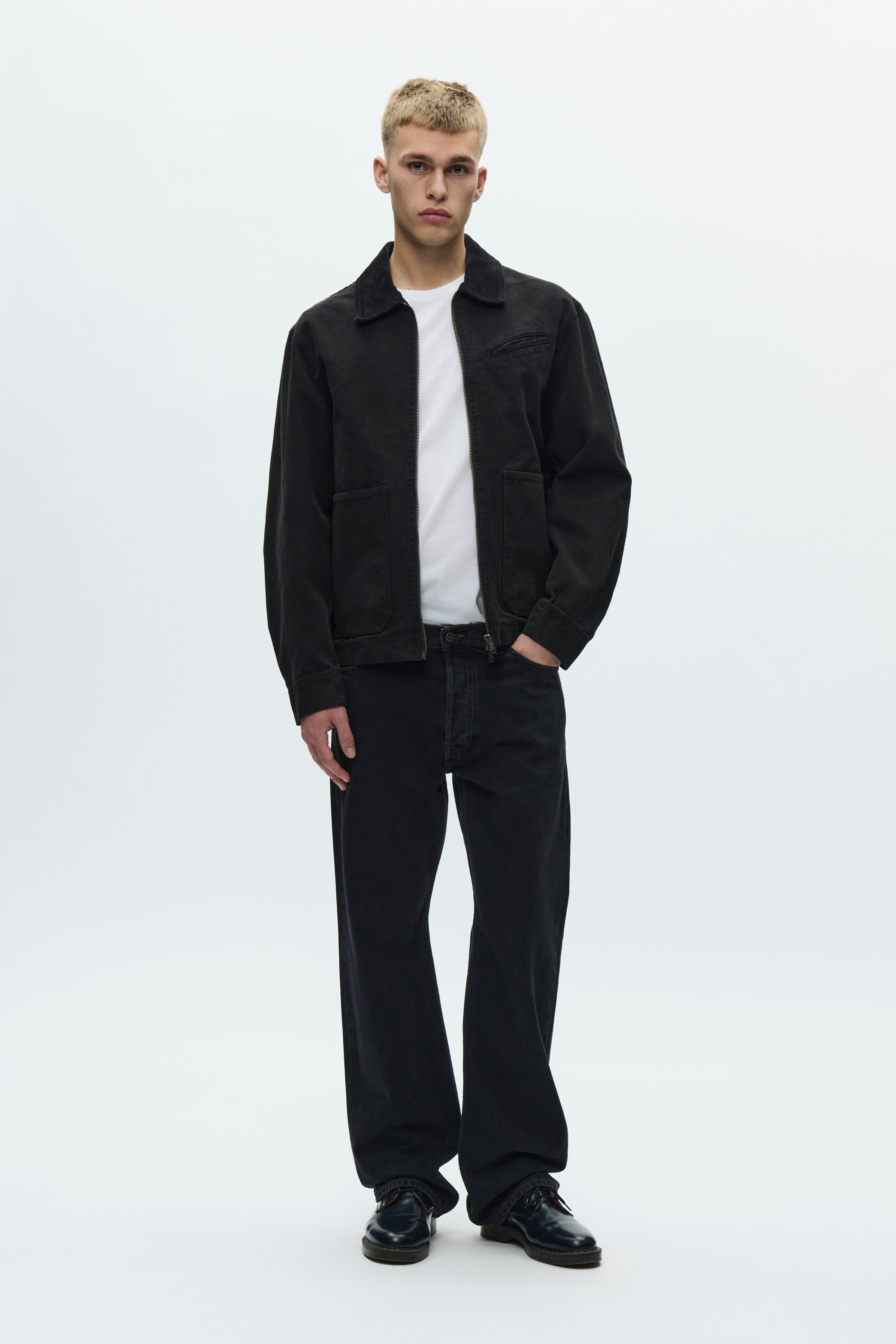 WWType 2 Jeans LOOKBOOK FRONT 30251601-304315