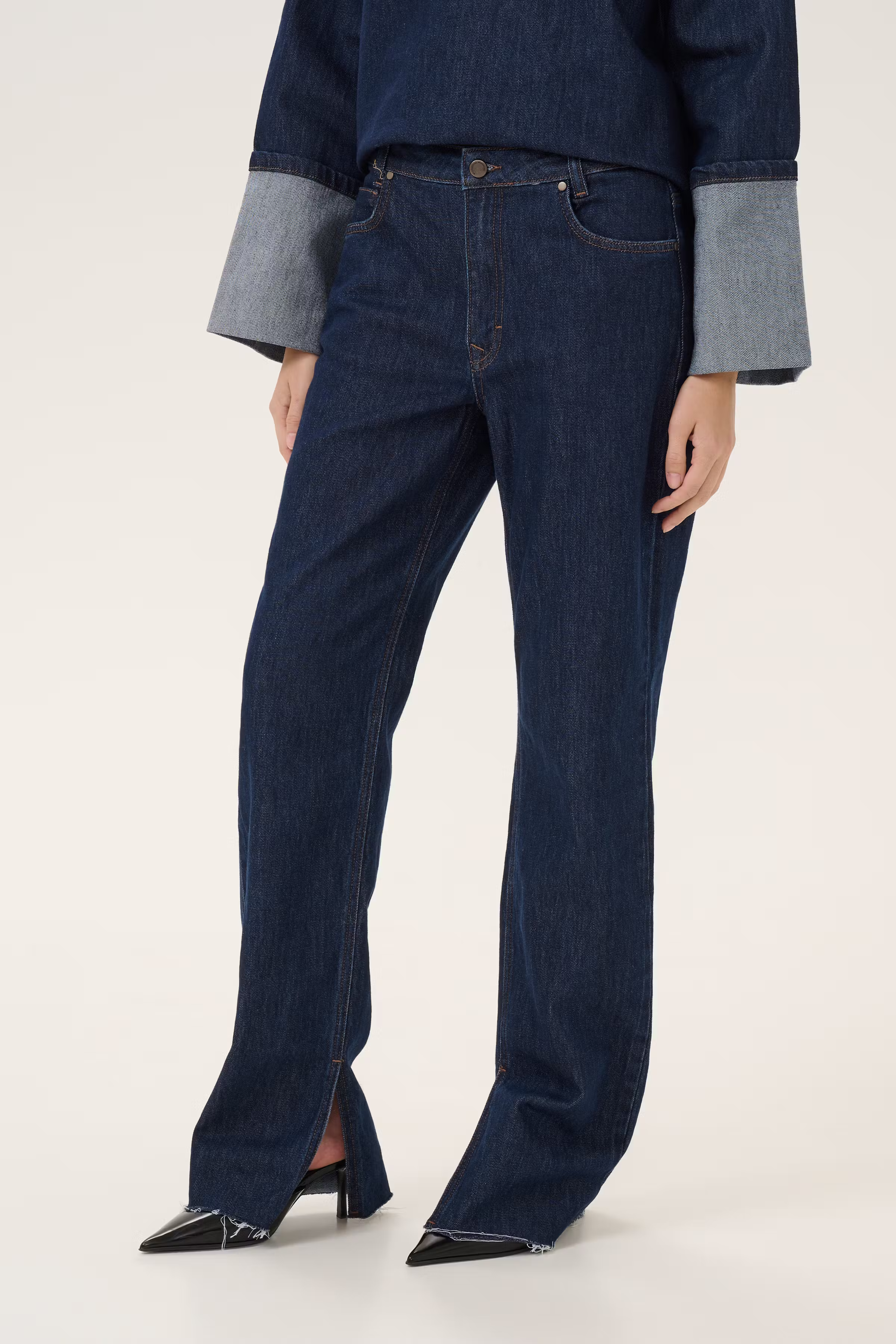 DaisyMW Straight jeans LOOKBOOK FRONT 10704233-100067