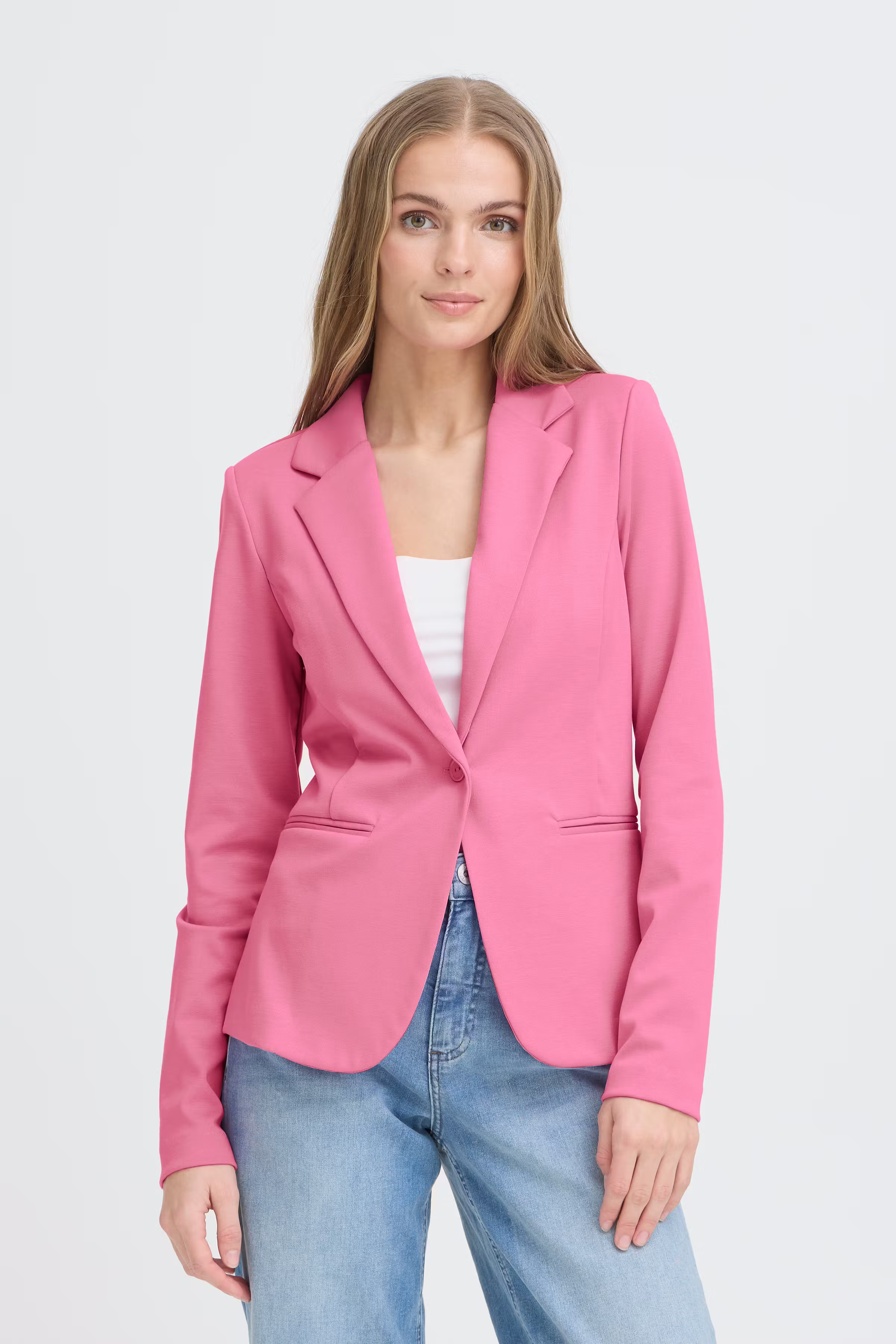 IHKATE Blazer LOOKBOOK FRONT 20101801-172625