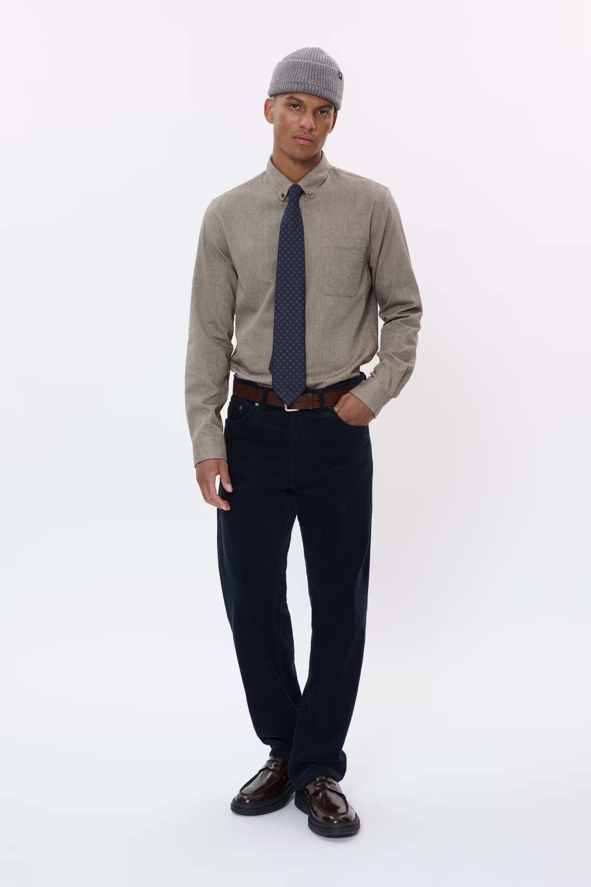 MAtrostol Shirt LOOKBOOK FRONT 30205626-190808