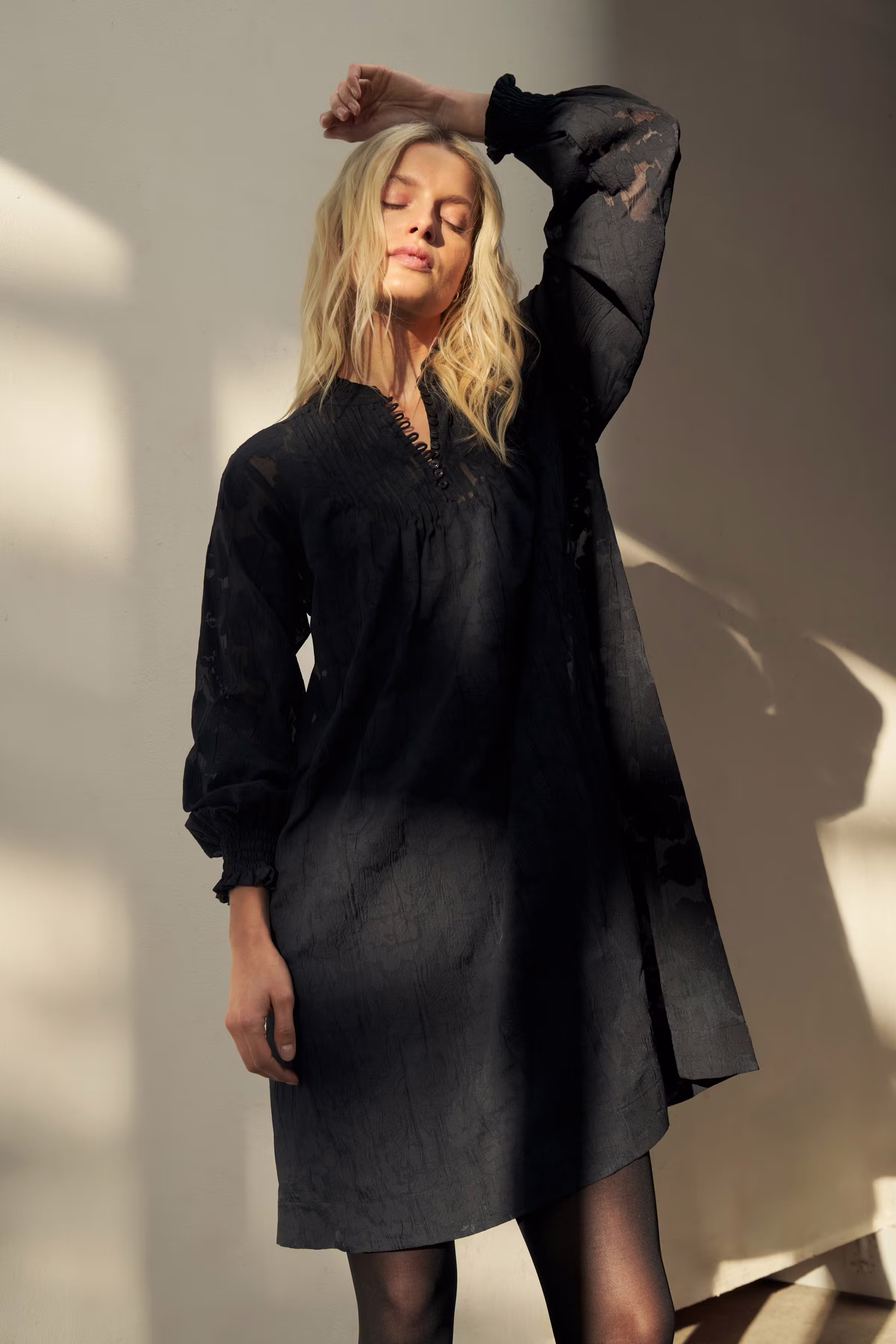 ZayaPW Kleid LOCATION NONE 30310287-304548