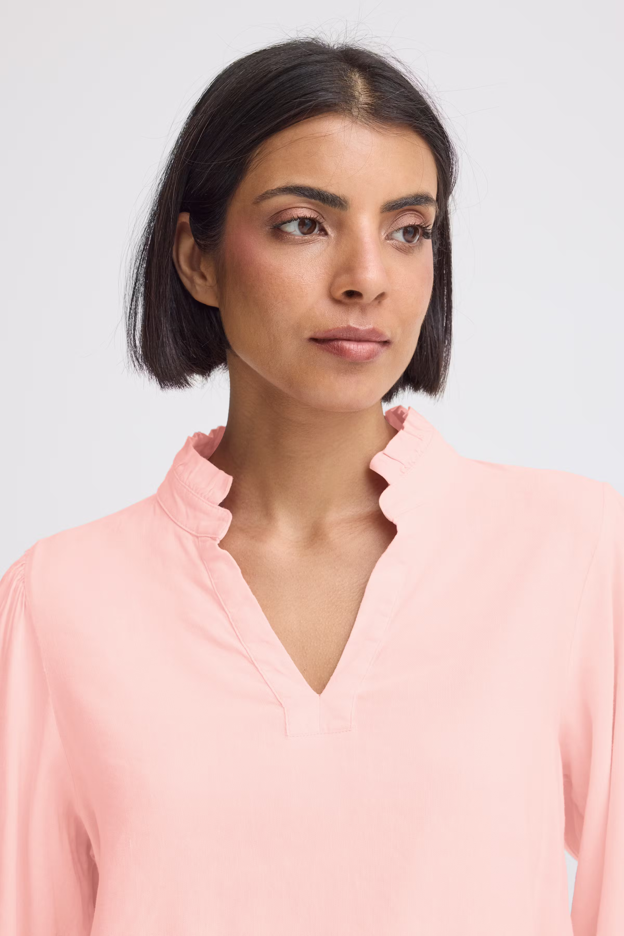 PZLUCA Blouse LOOKBOOK DETAIL 50210428-132004