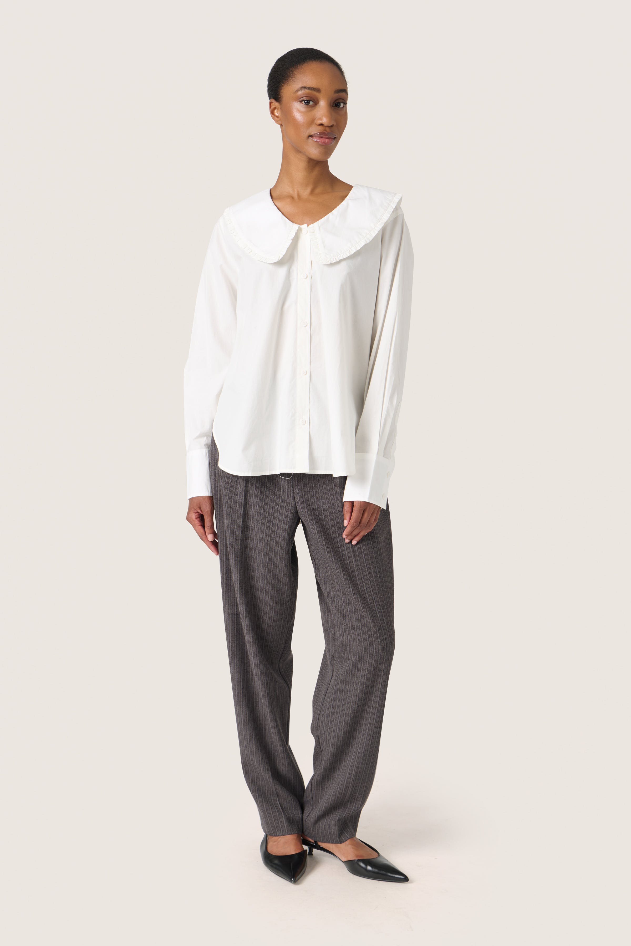 SLDivia Skjorte LOOKBOOK FRONT 30407791-110701