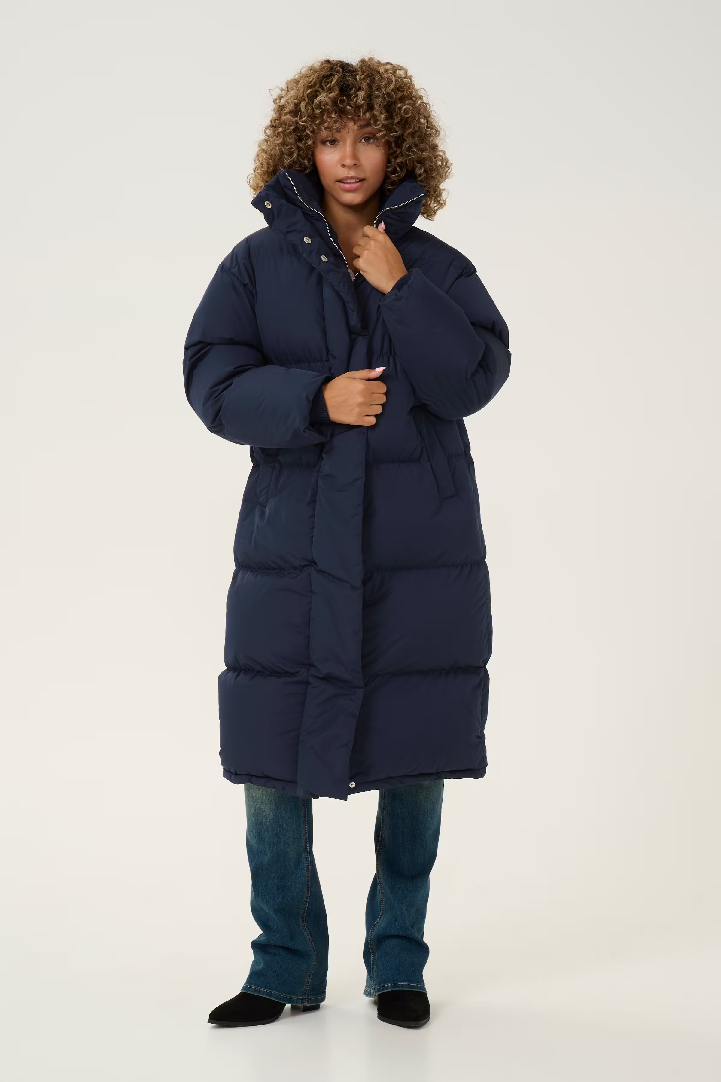 CRFrona Jakke LOOKBOOK FRONT 10613039-193922