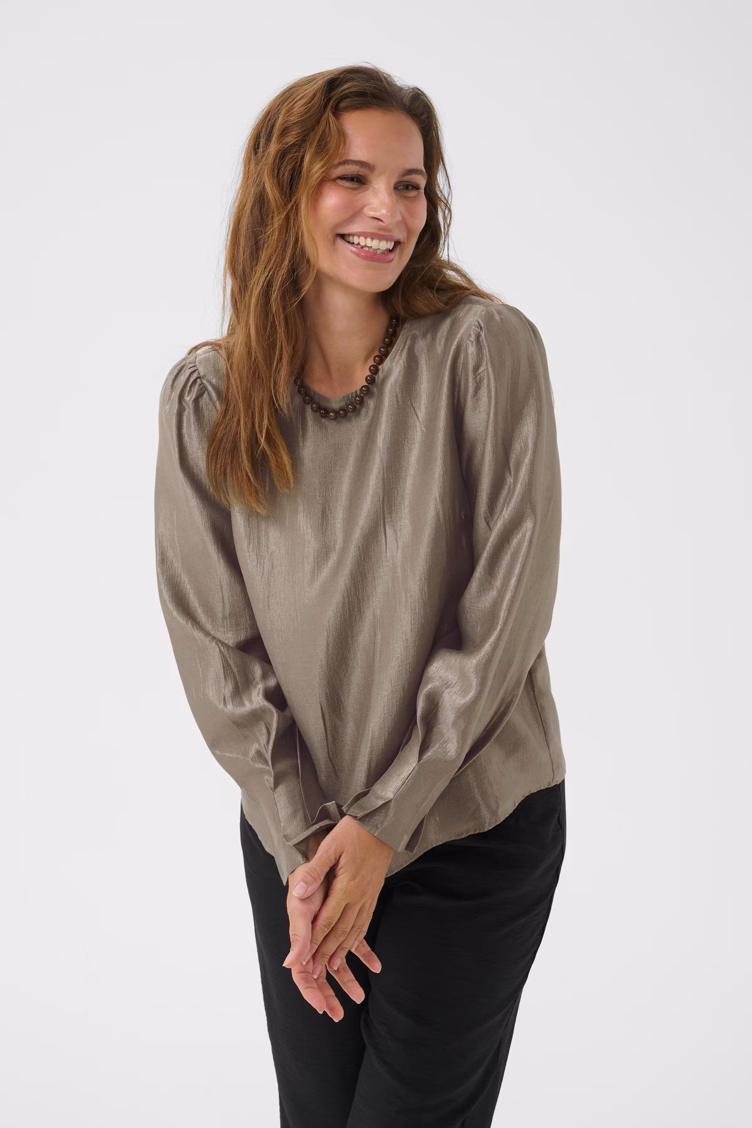 BPwinnie Blouse LOOKBOOK FRONT 40200241-190808