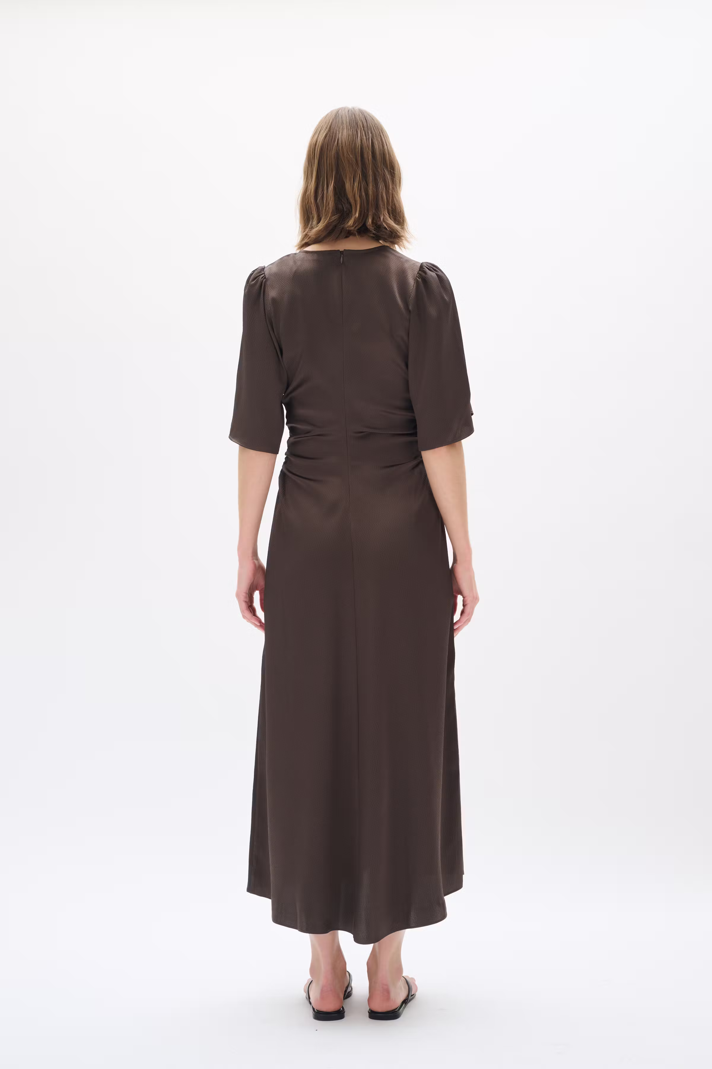 SendraIW Fitted Kjole LOOKBOOK BACK 30110791-190910