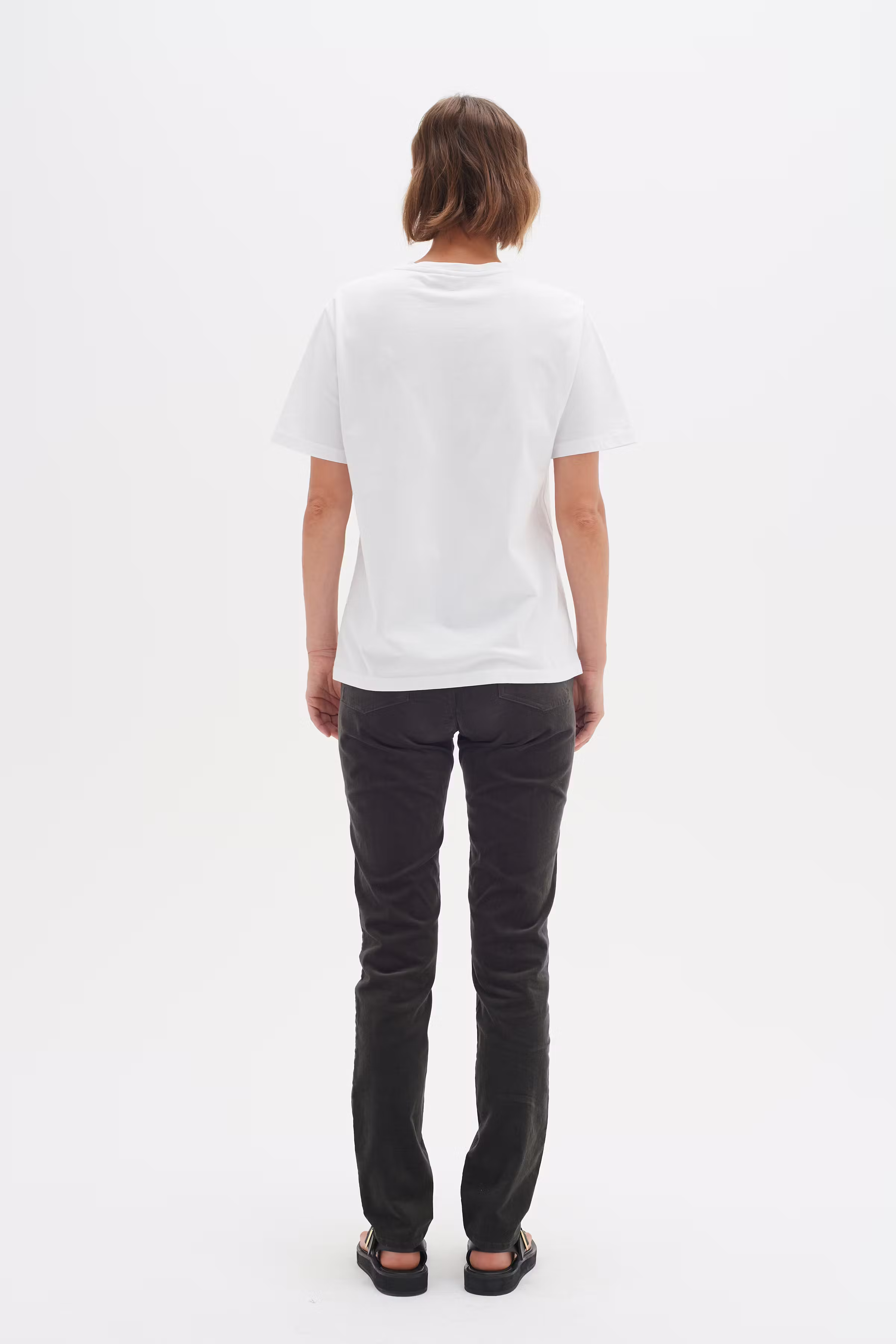 RylieIW Jeans LOOKBOOK BACK 30108628-190406