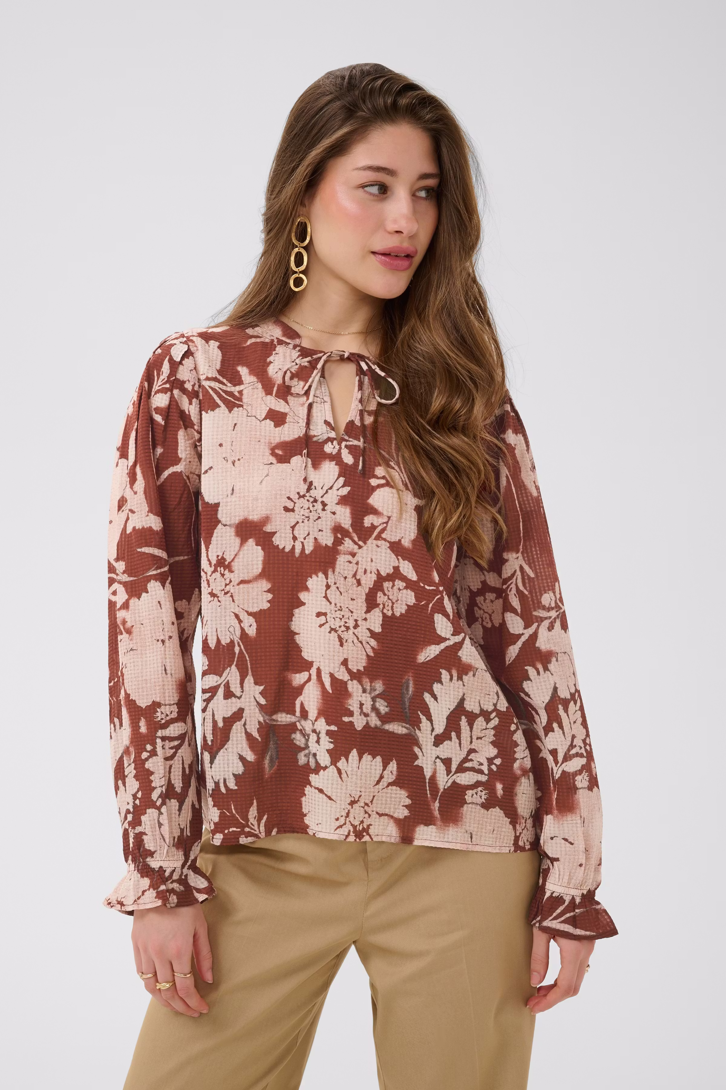 CRHailey Bluse LOOKBOOK FRONT 10615173-109589