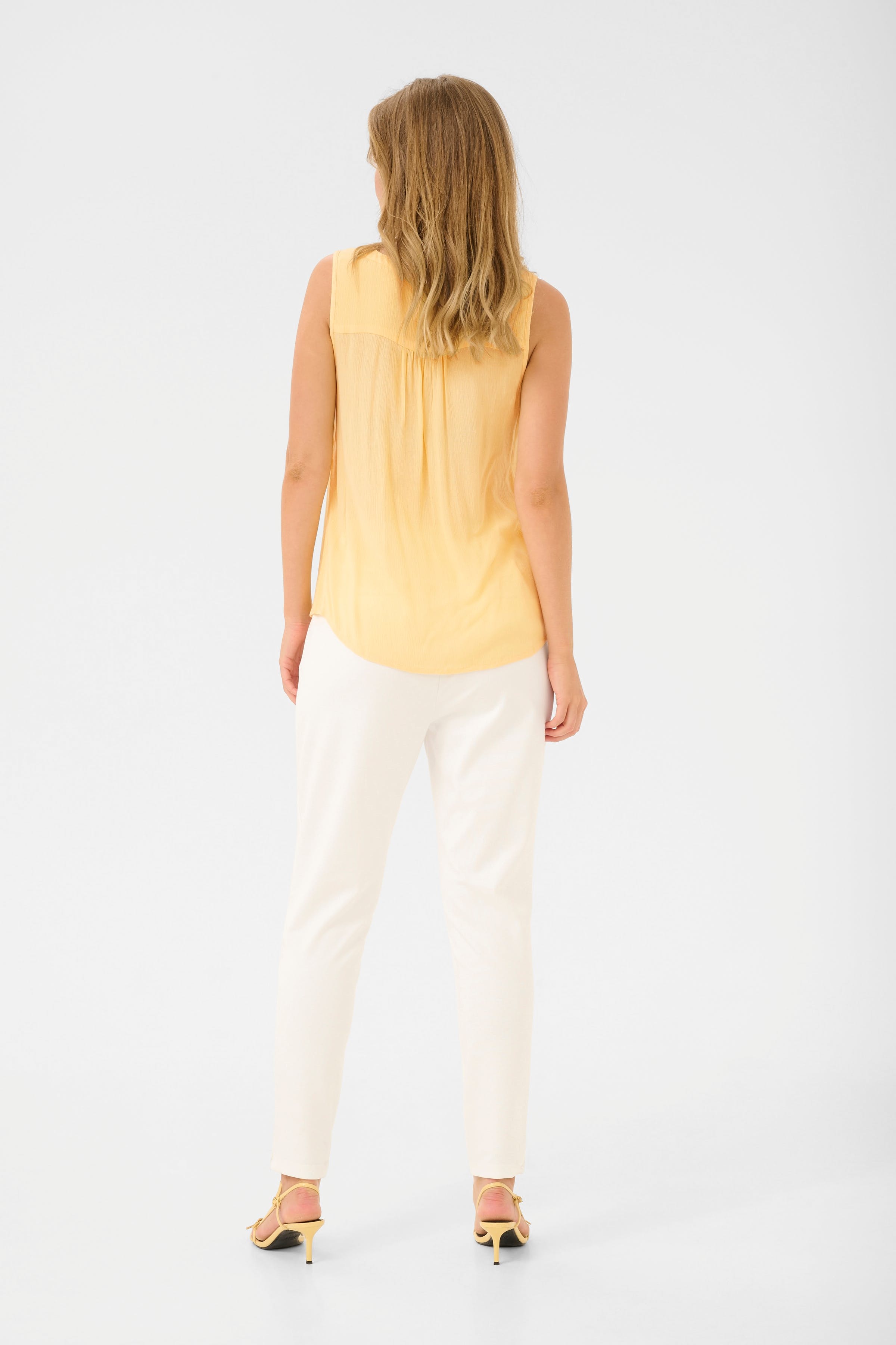 Amber Blouse LOOKBOOK BACK 501035-130922