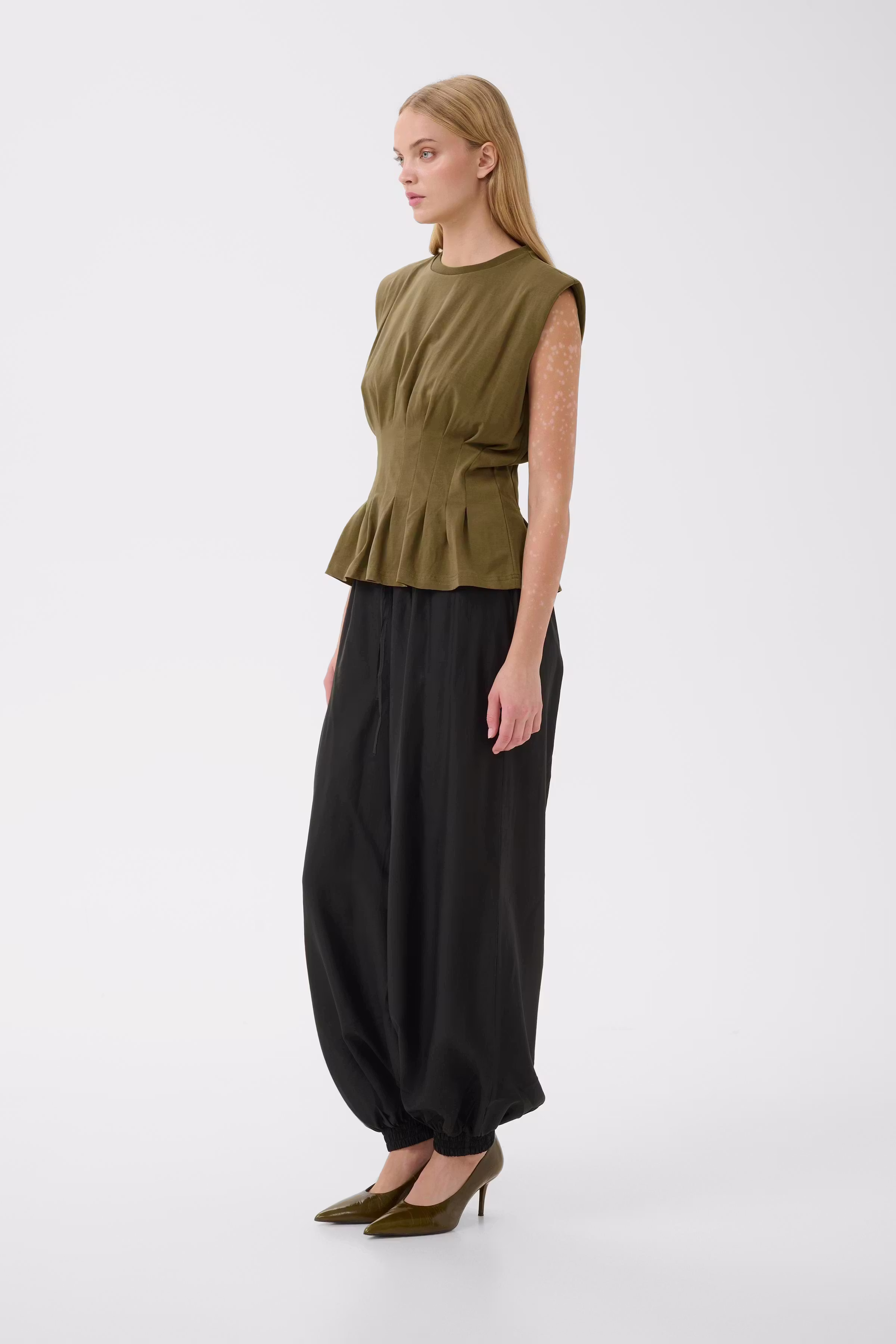 GZinez Top LOOKBOOK DETAIL 10911382-190622