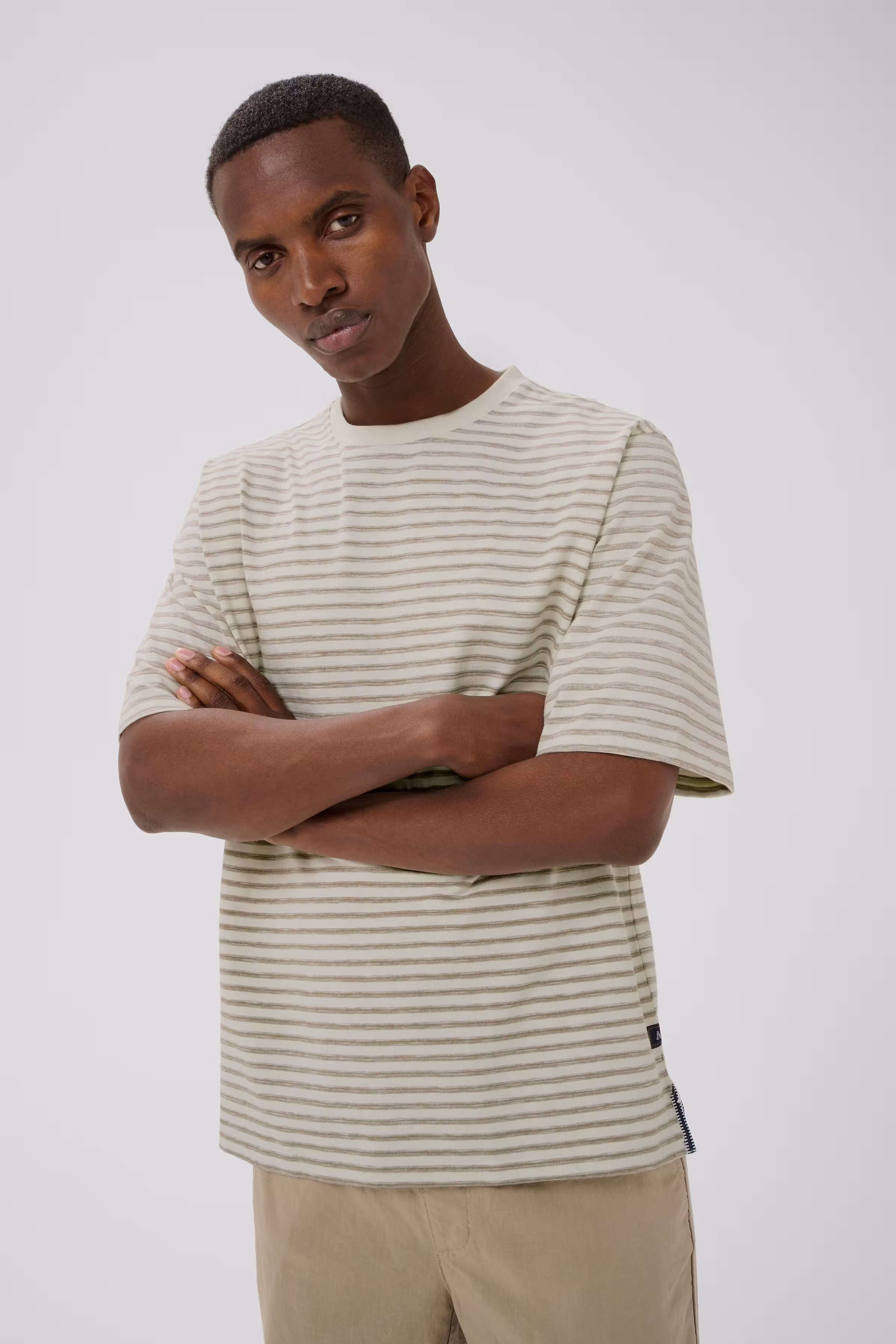 MAkai T-shirt LOOKBOOK FRONT 30209055-171108