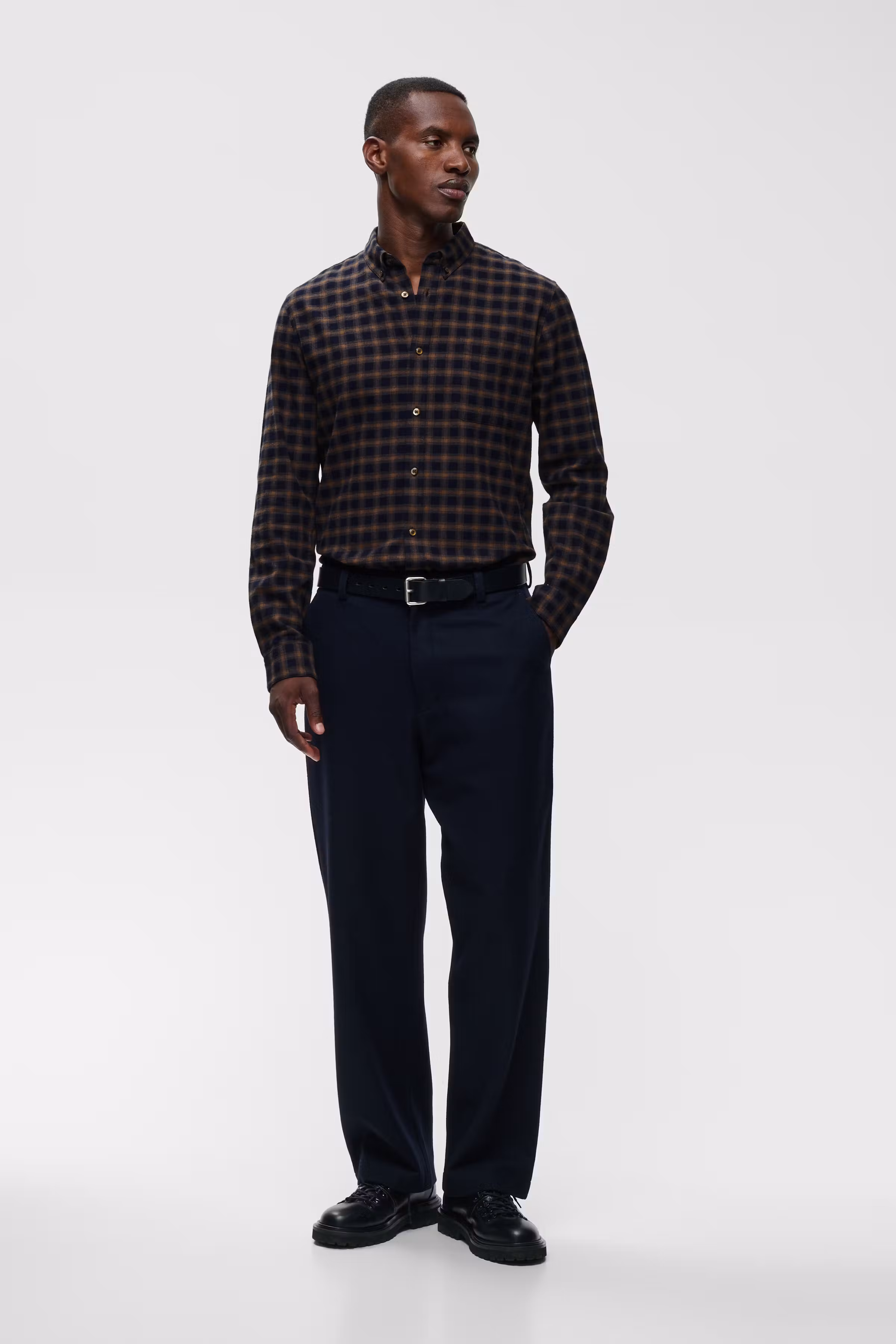 MAtrostol Hemd LOOKBOOK FRONT 30209425-194011