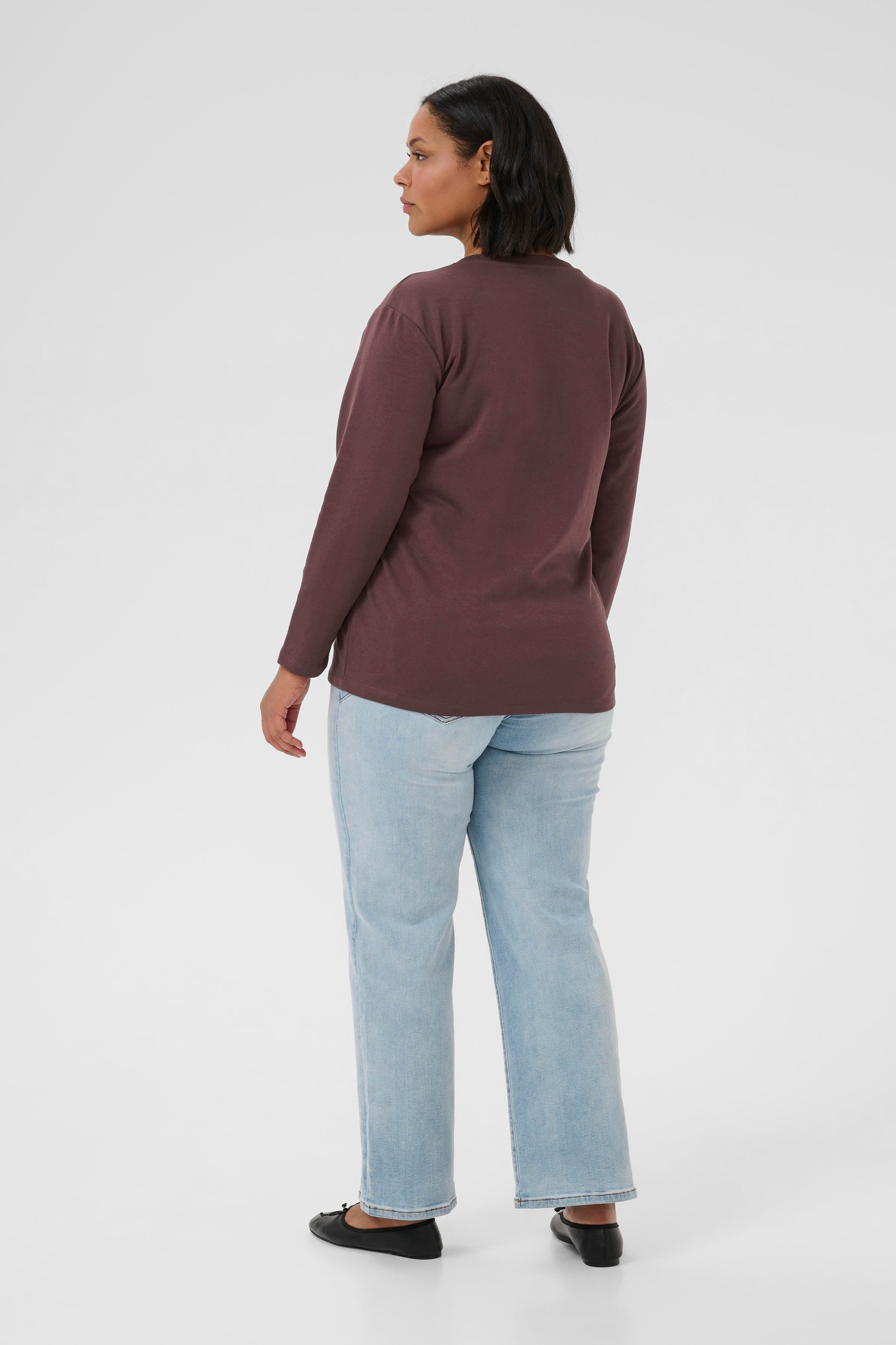 KCberla Sweatshirt LOOKBOOK BACK 10583385-191619