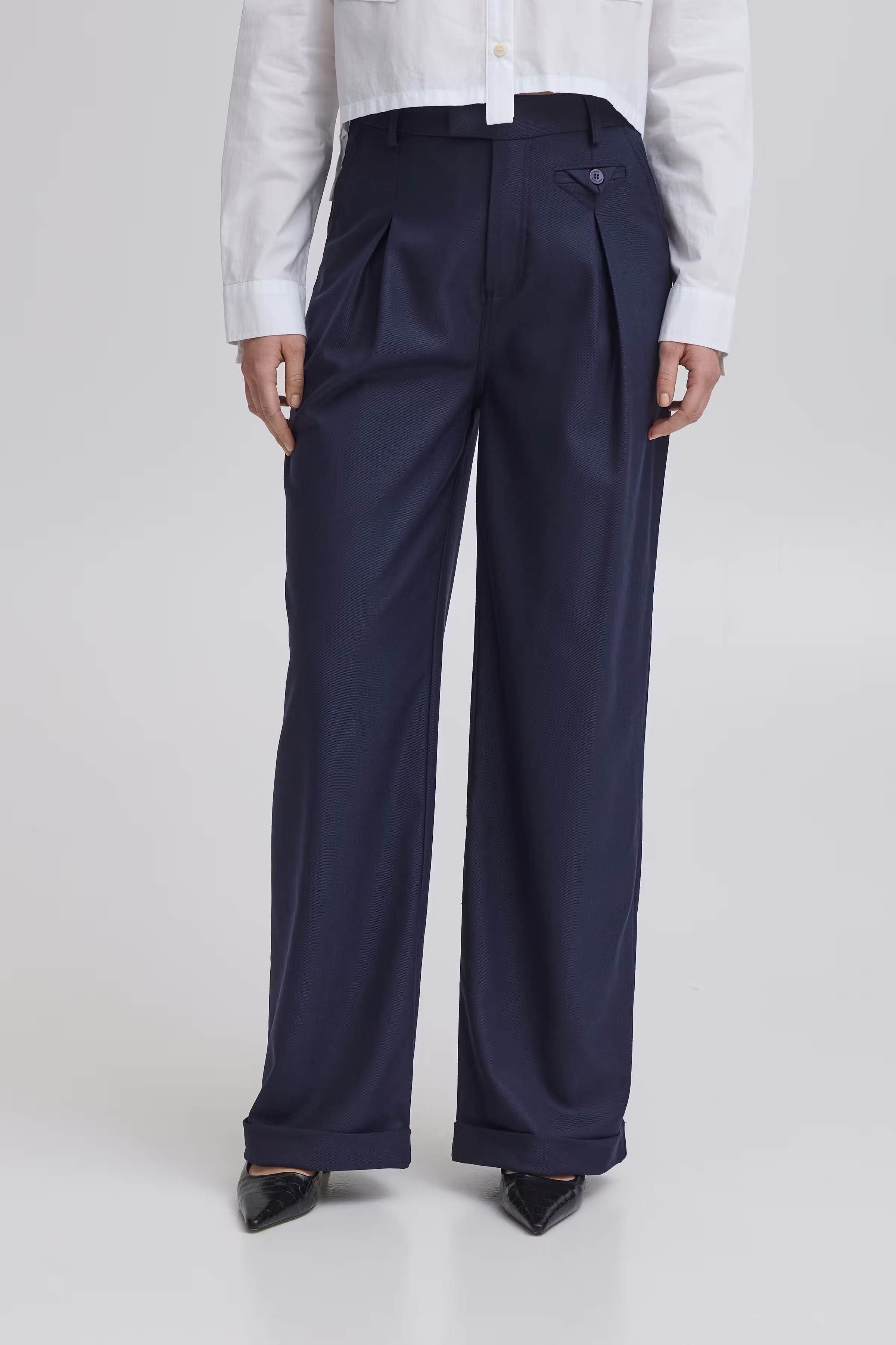 BAFRANCESCA Hose LOOKBOOK FRONT 50405134-194018