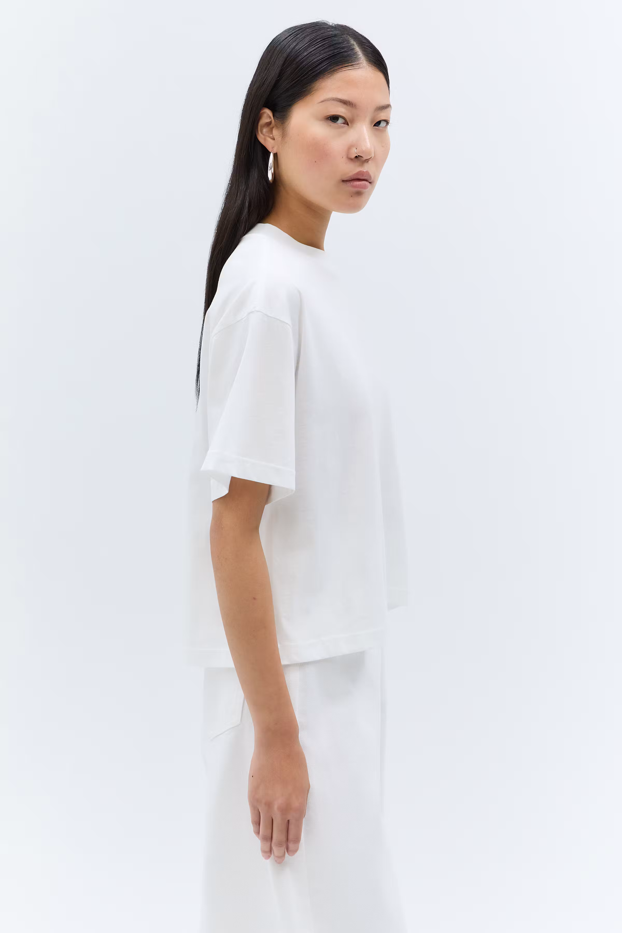 IOKYLA Top LOOKBOOK FRONT 30600543-WH001