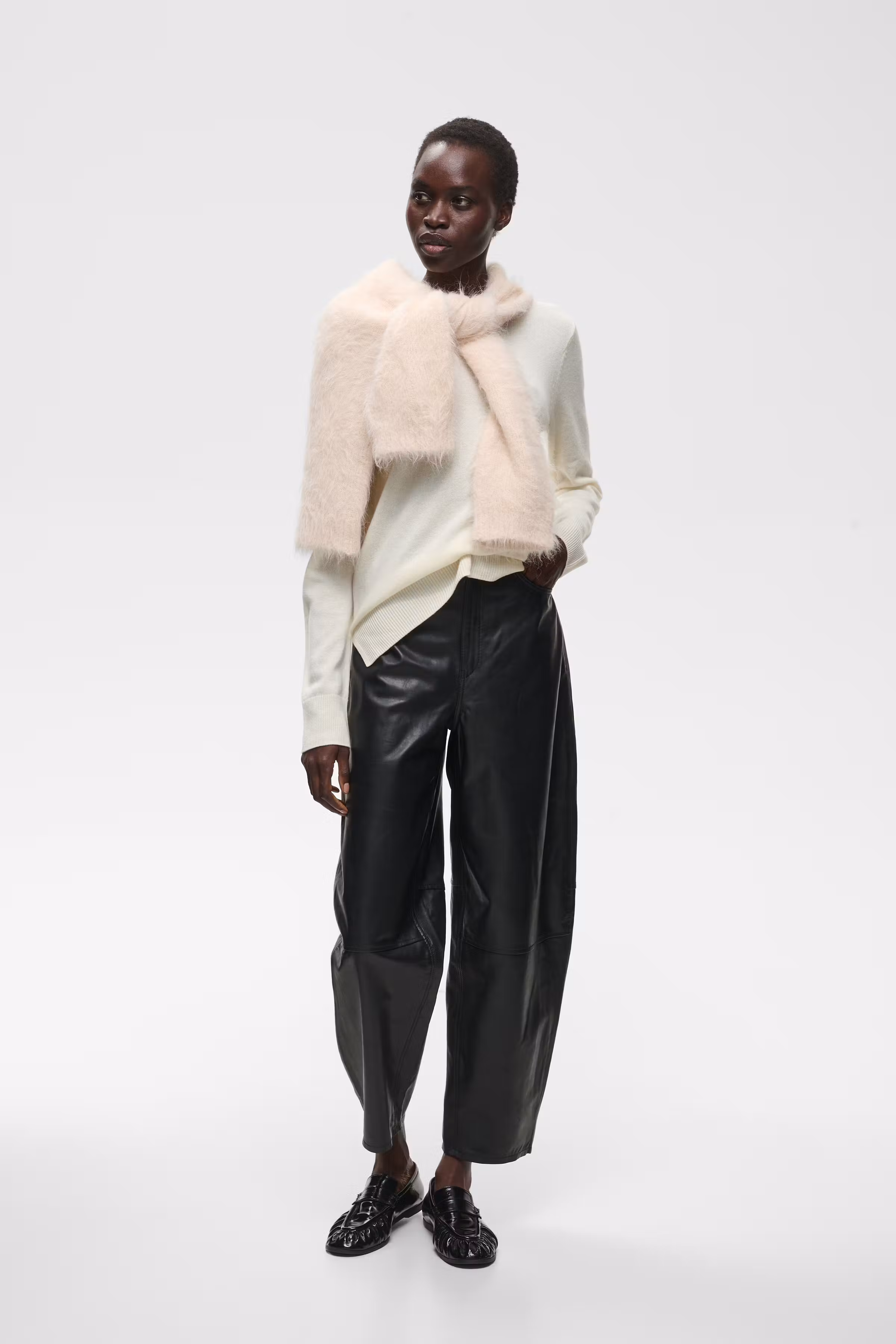 PEIIW Pullover LOOKBOOK FRONT 30113253-1206011