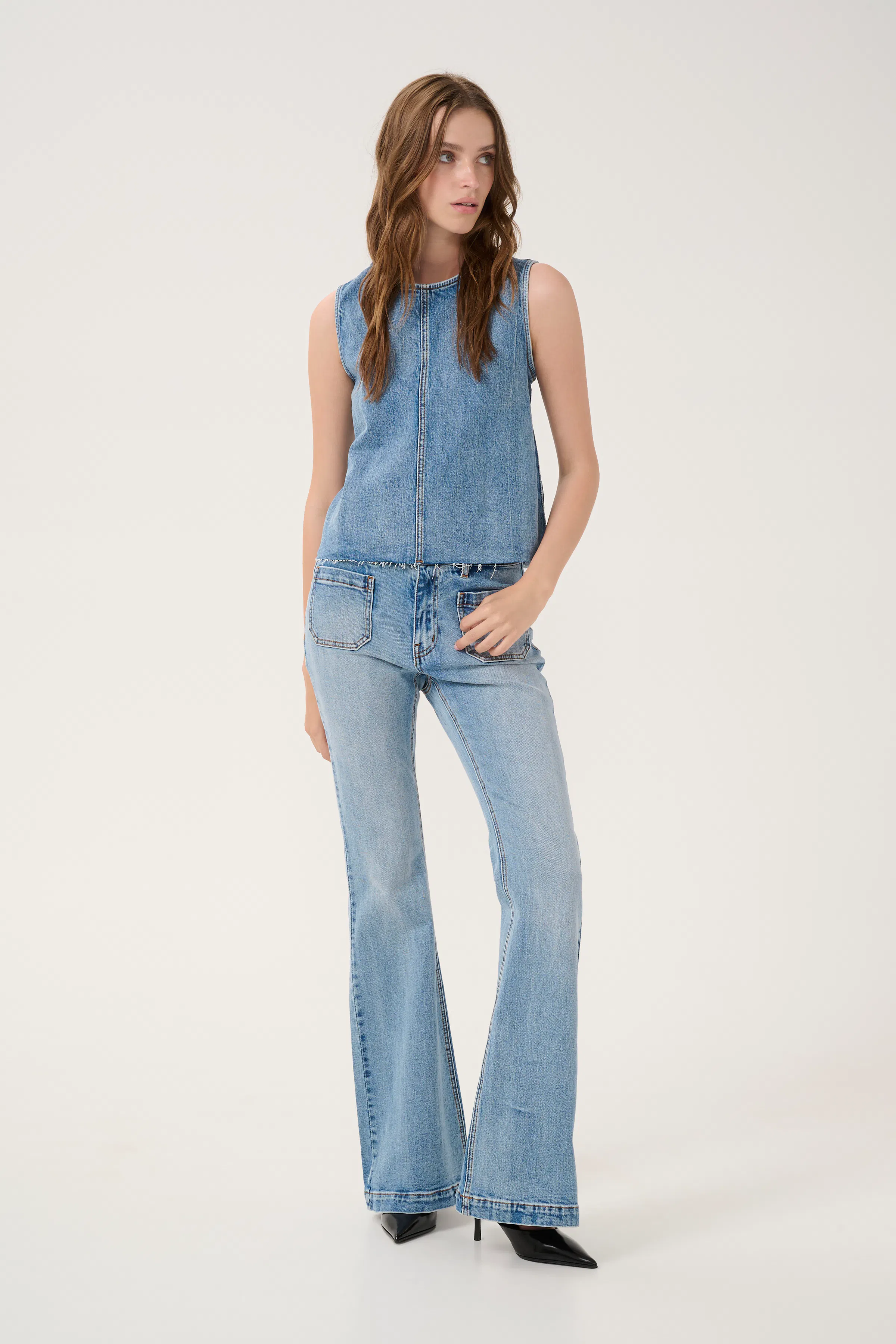 DangoMW Top LOOKBOOK FRONT 10705058-100046