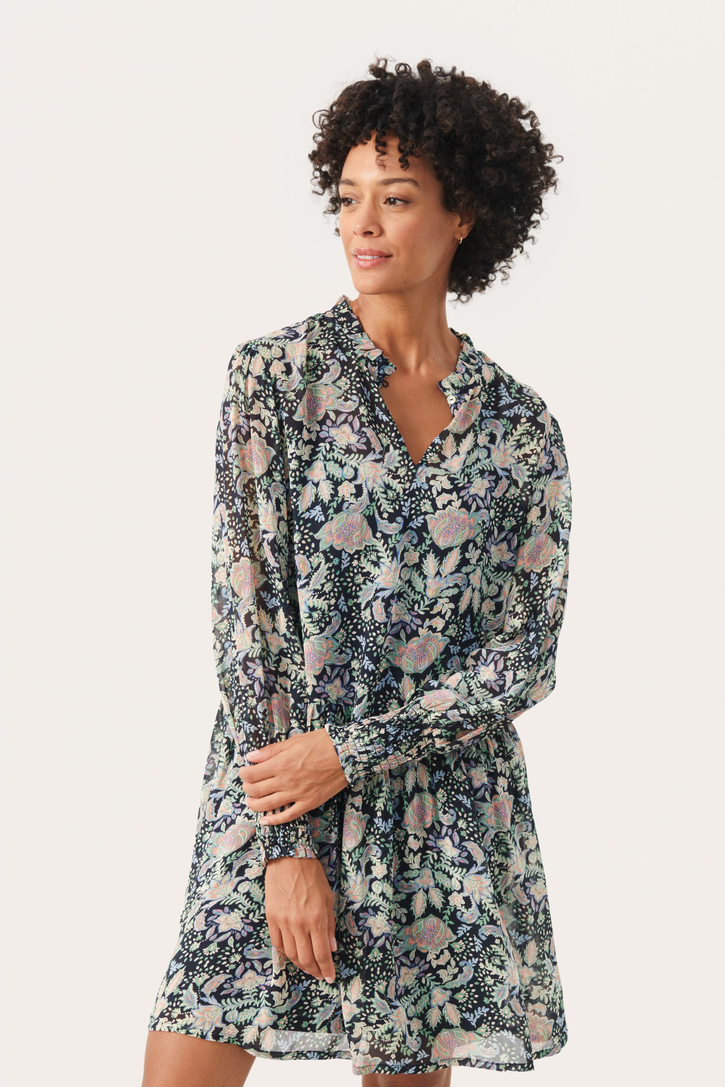 FalliePW Kjole LOOKBOOK FRONT 30308283-302620