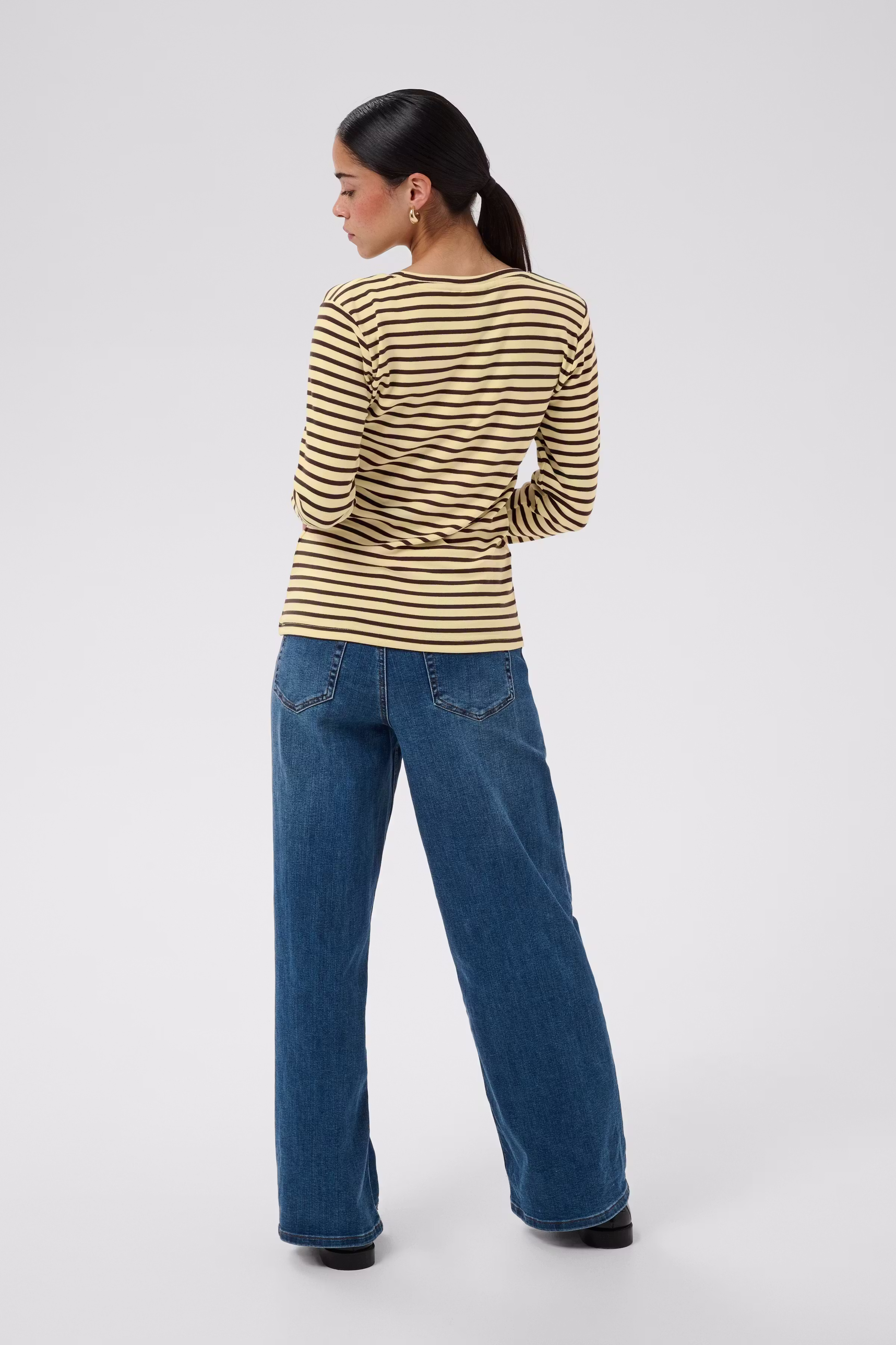 KAliddy T-shirt LOOKBOOK BACK 10511971-1000089