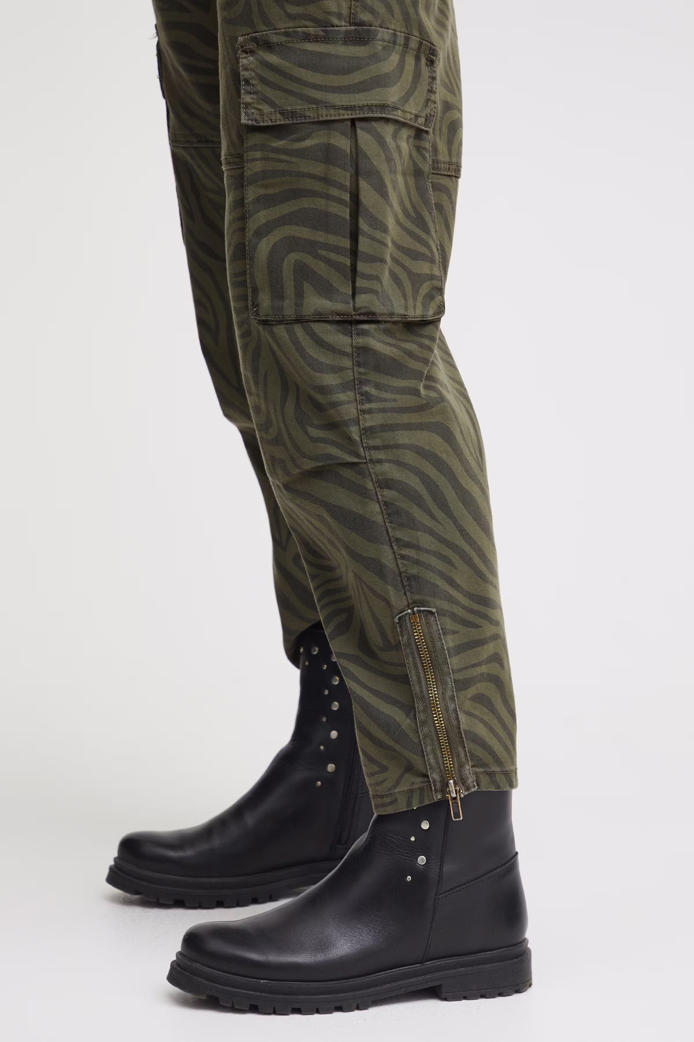 PZANGELA Trousers LOOKBOOK DETAIL 50206948-201651