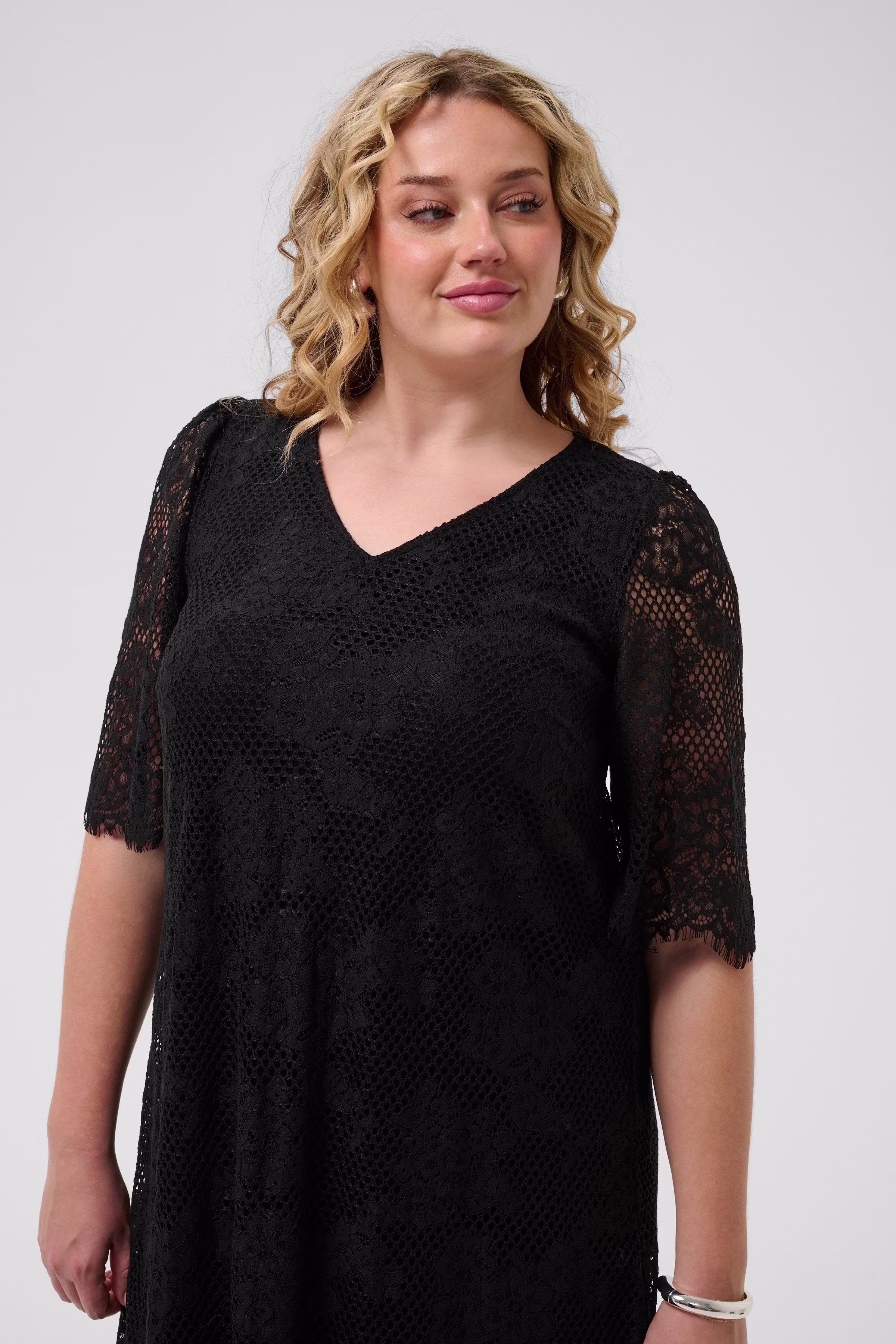 KCcarley Kjole LOOKBOOK DETAIL 10584273-100121