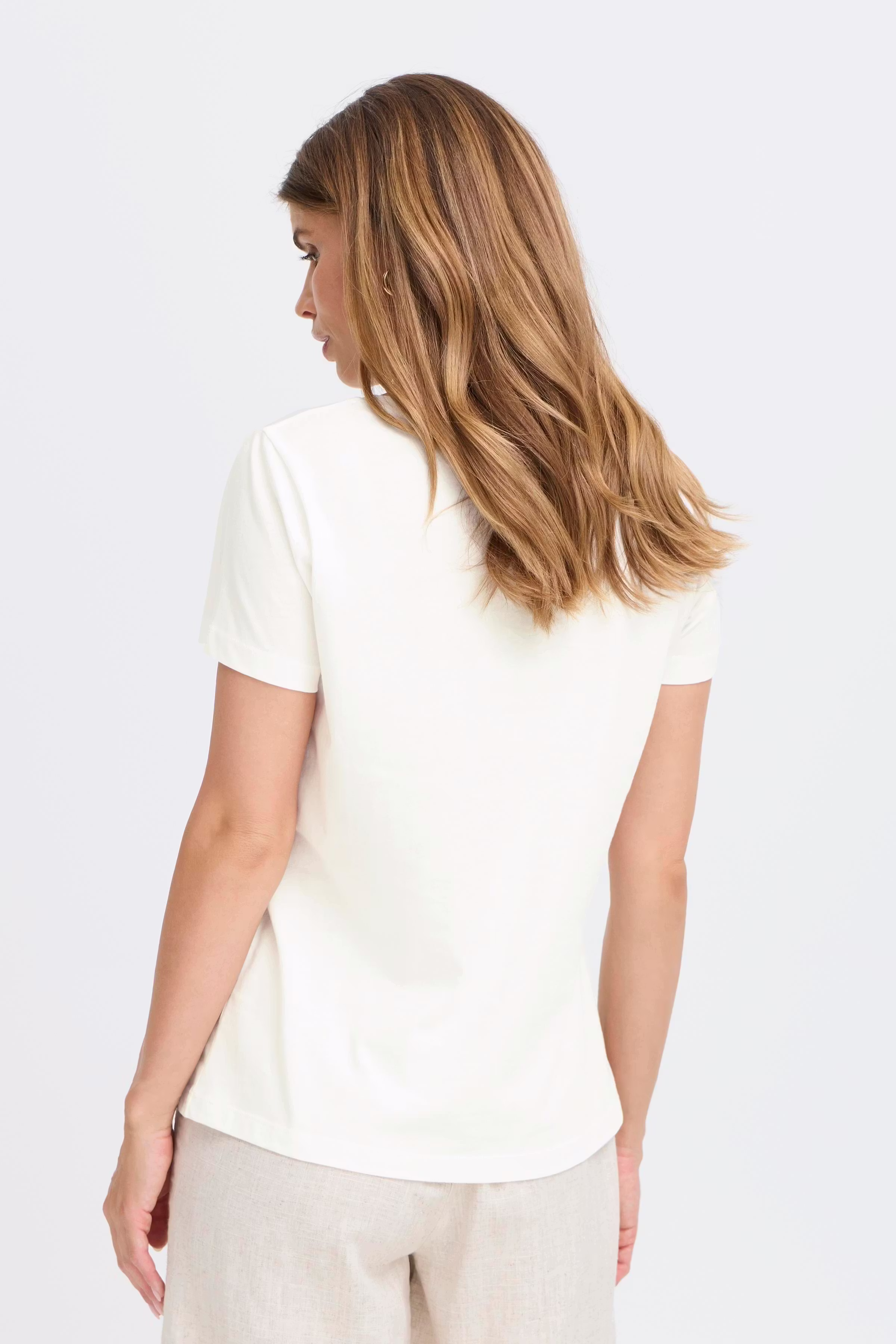 FRJUVIA T-shirt LOOKBOOK BACK 20616312-205574