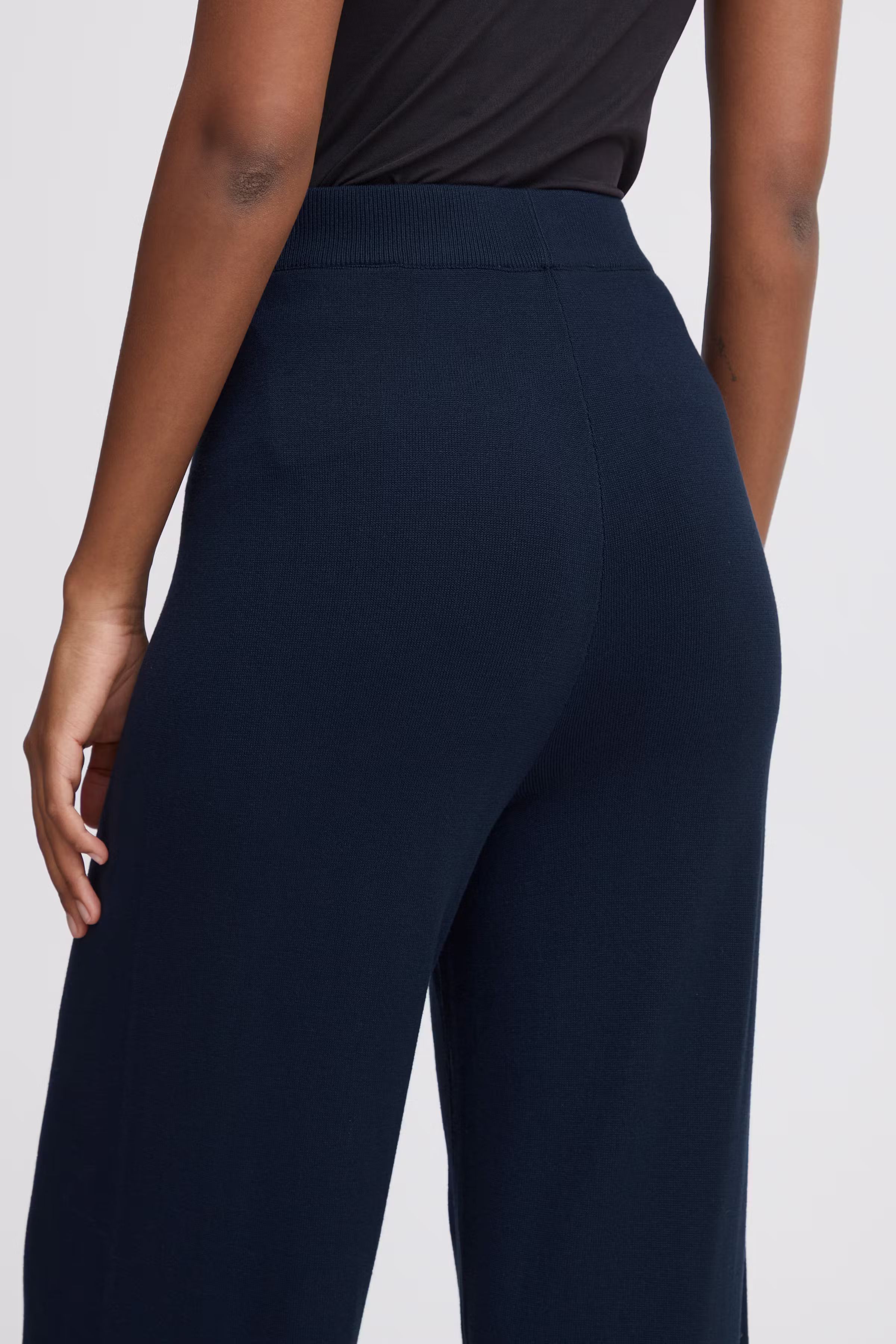 BYMMORLA Bukser LOOKBOOK DETAIL 20815303-193923