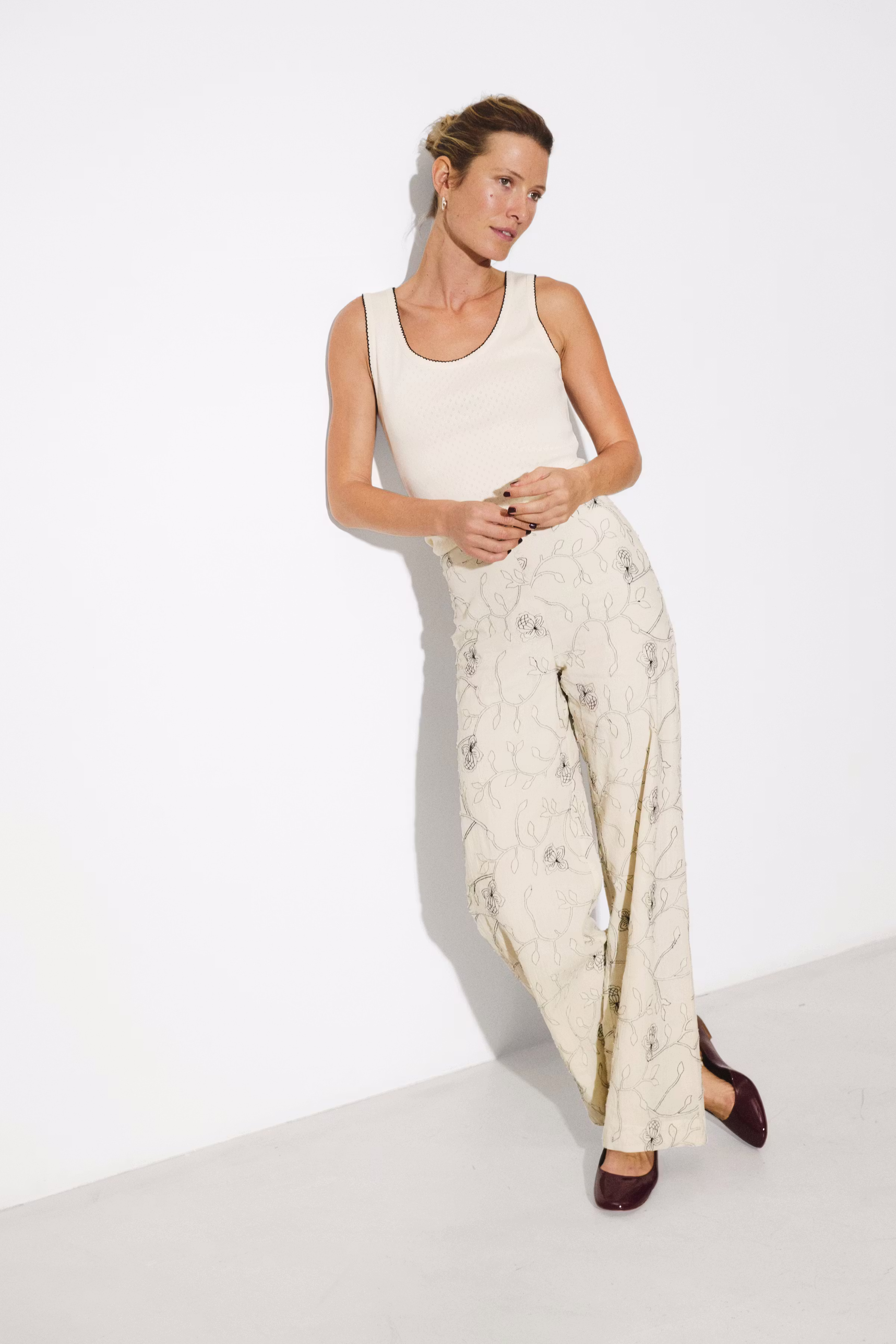 TrisjaPW Hose LOCATION NONE 30309826-304018