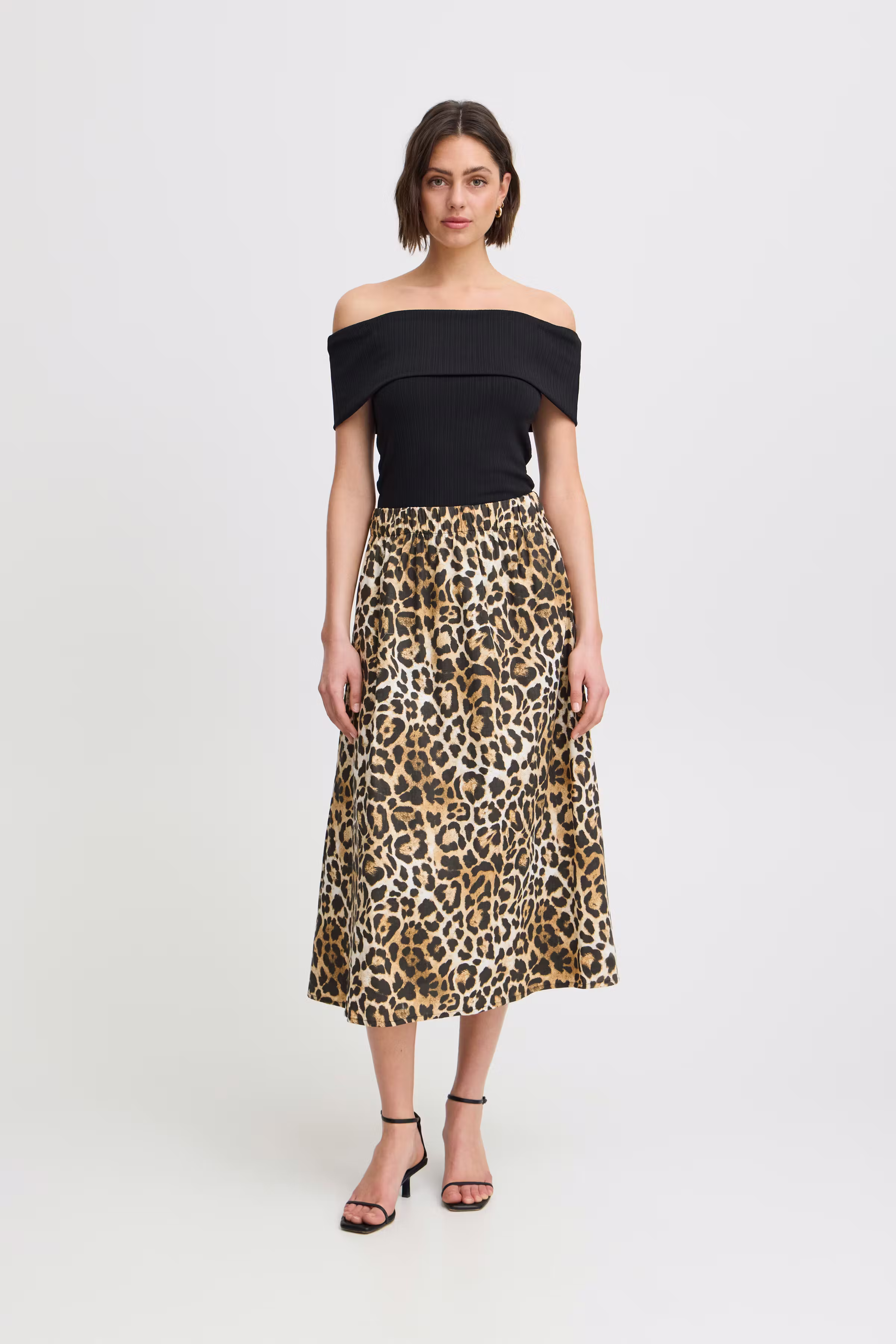 IXTAIANA Skirt LOOKBOOK FRONT 20123230-202381