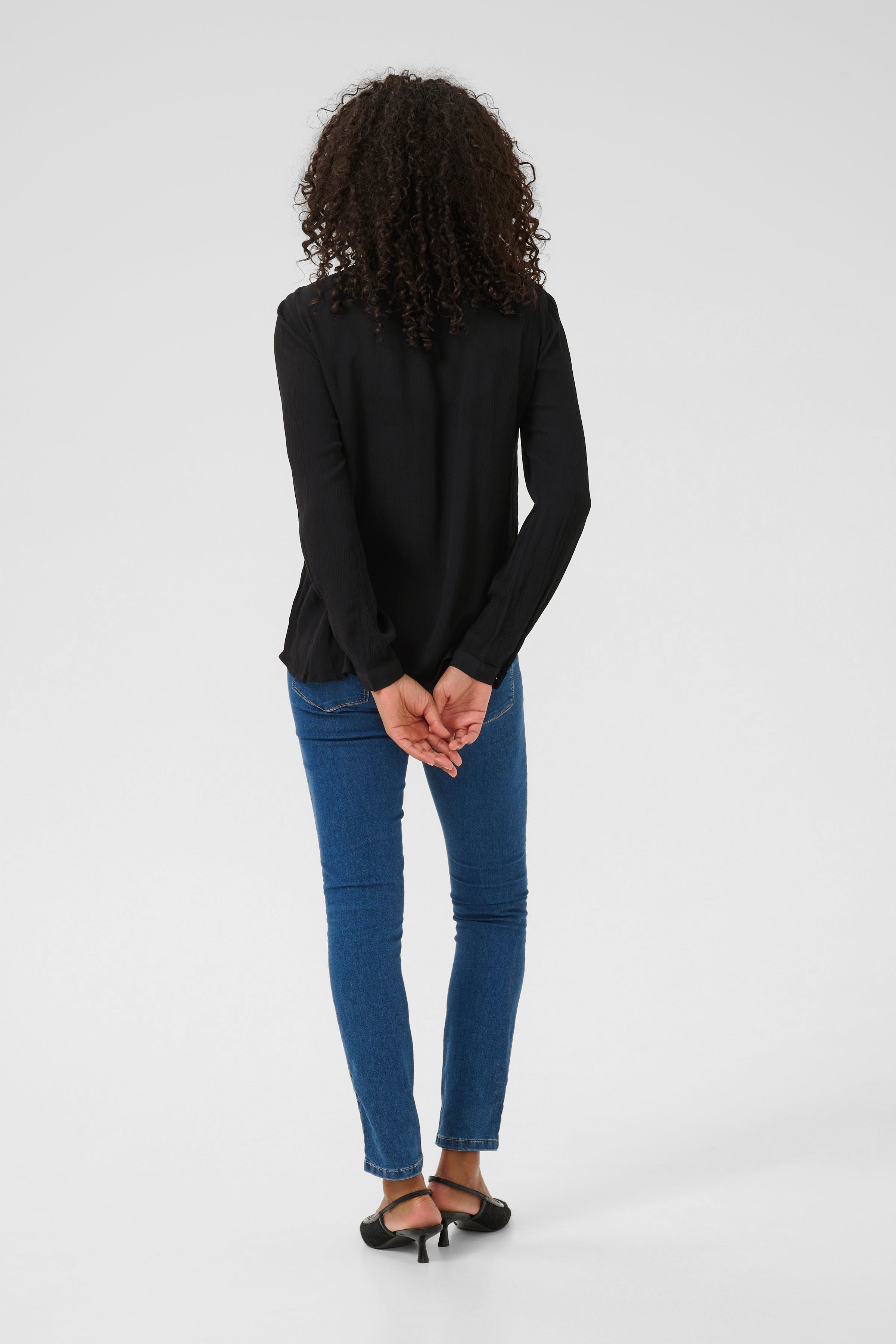 Trine Bluse LOOKBOOK BACK 10500950-50600