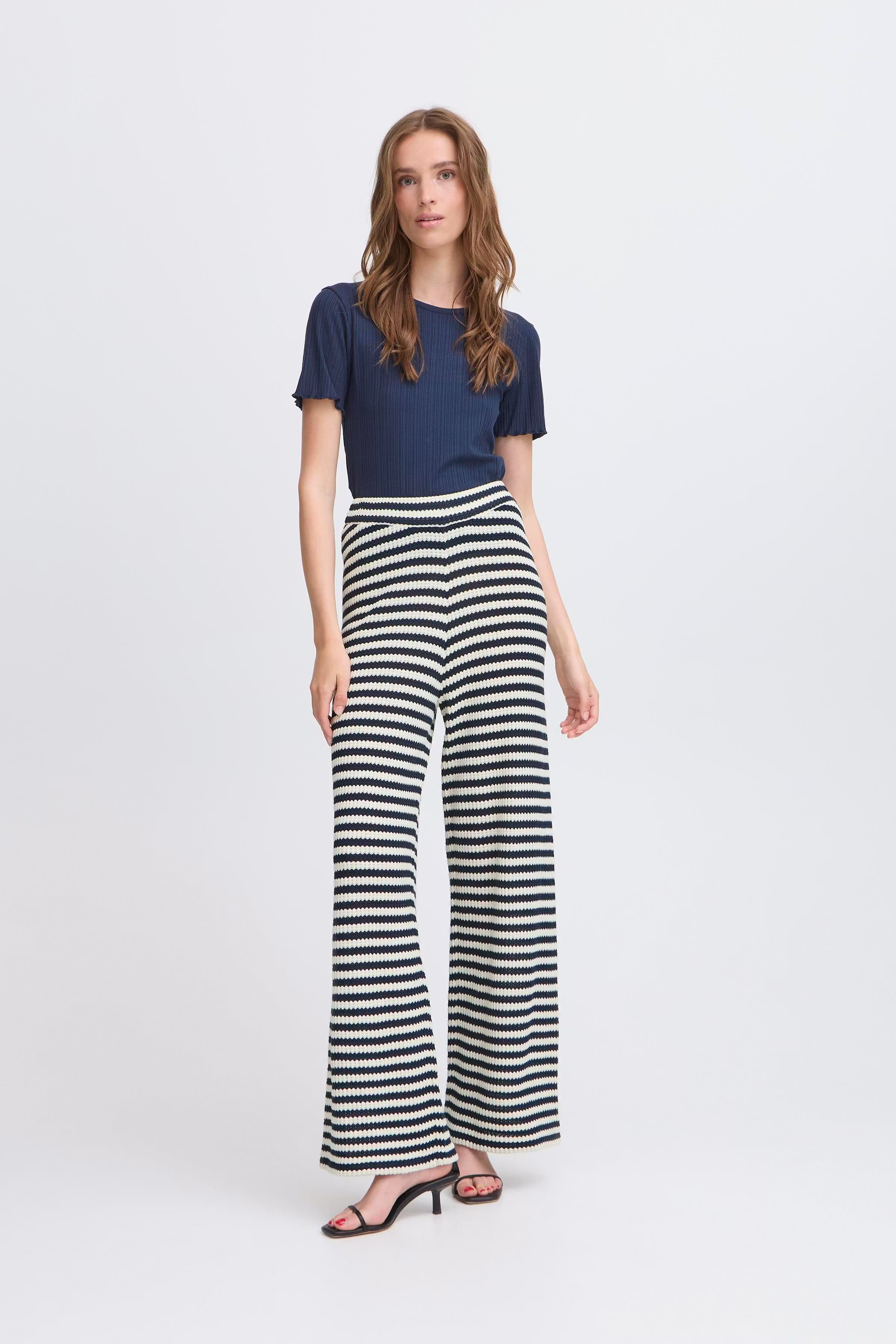 IHLORIANNA Casual broek LOOKBOOK FRONT 20123012-204487