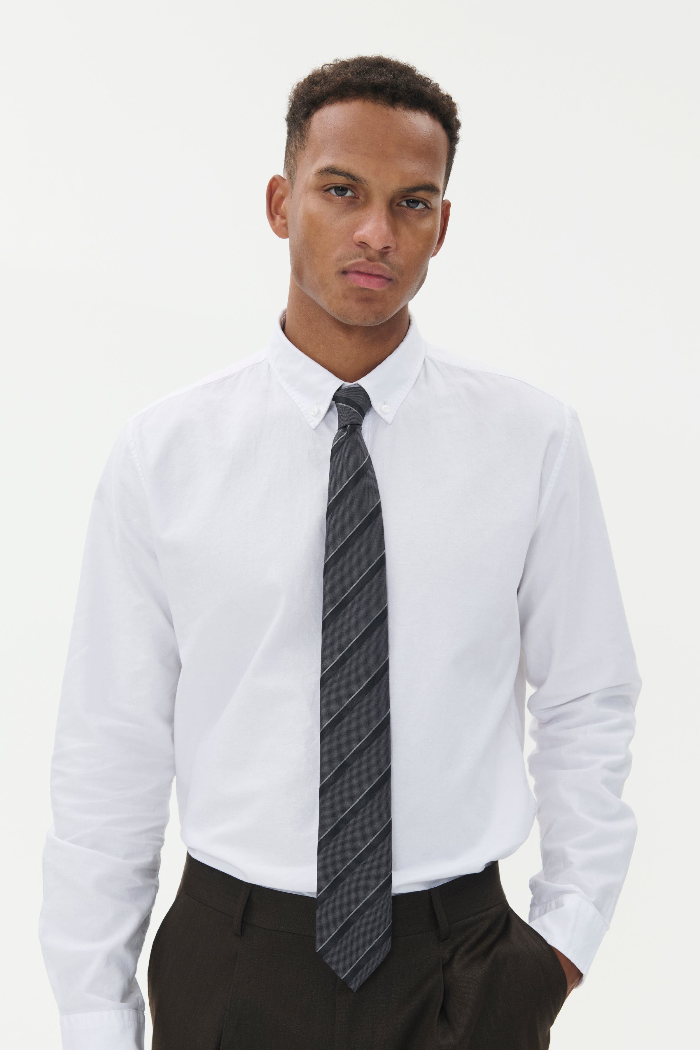 MAtie Das LOOKBOOK FRONT 30207996-300275