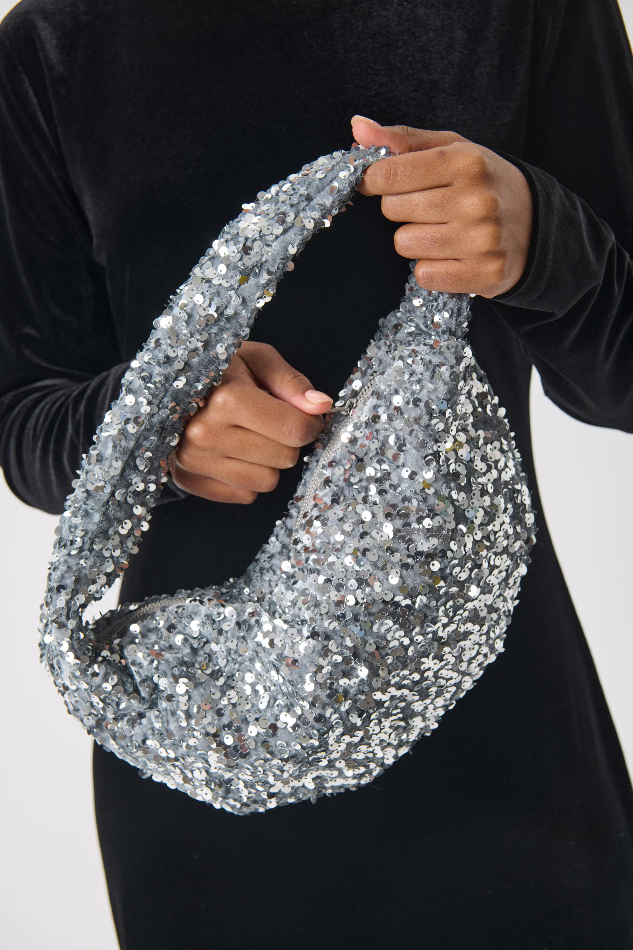 ViriPW Tasche LOOKBOOK FRONT 30310236-304443