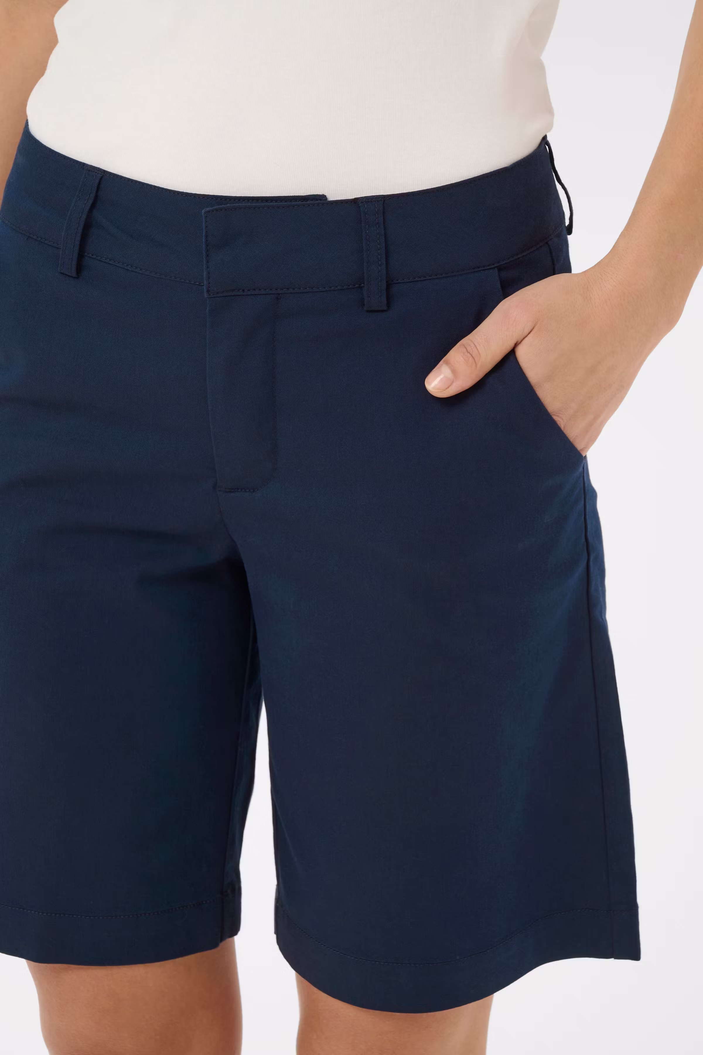 KAlea Shorts LOOKBOOK DETAIL 10505457-194020