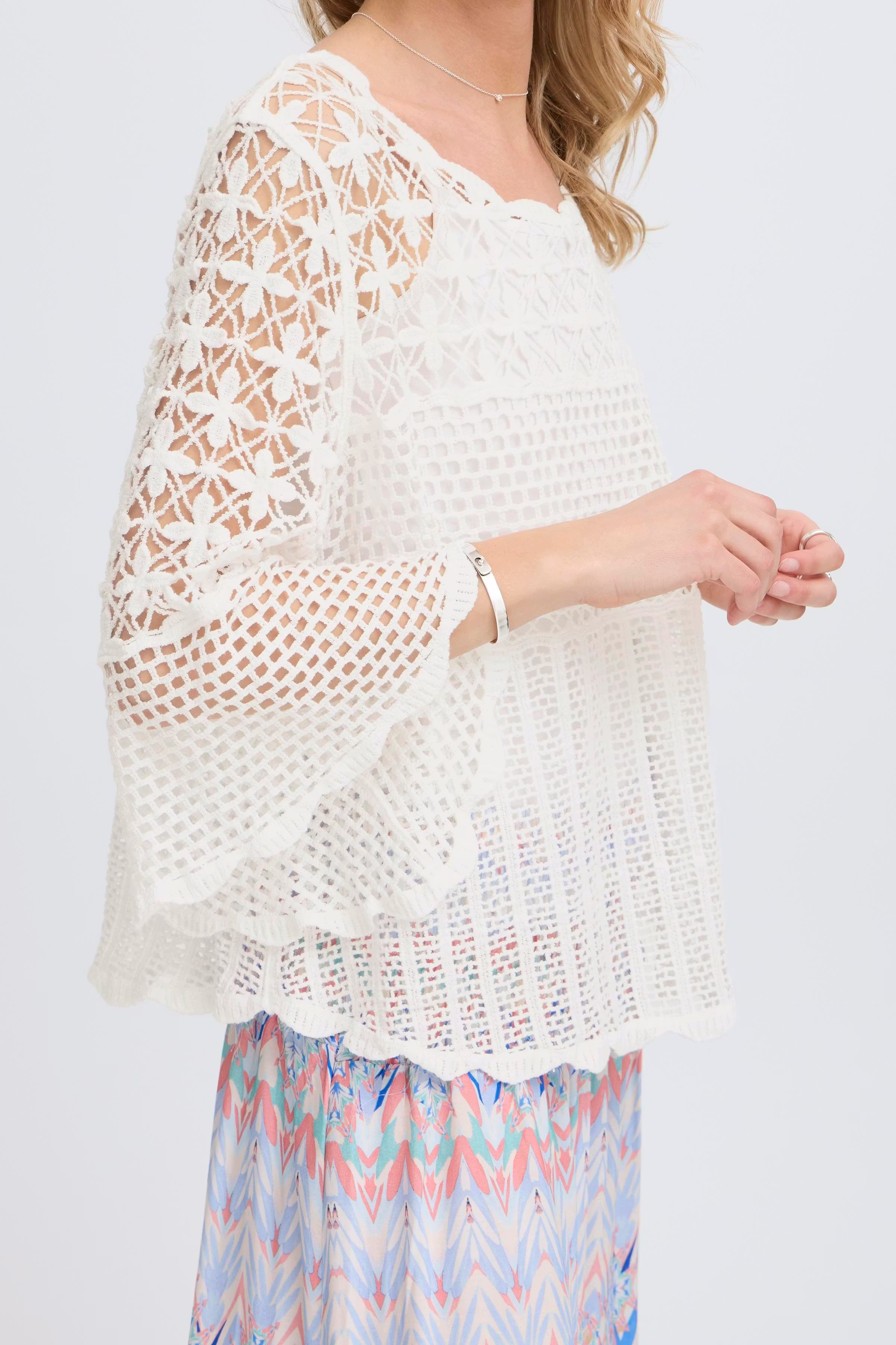 SBRIMONA Bluse LOOKBOOK DETAIL 22100995-110602