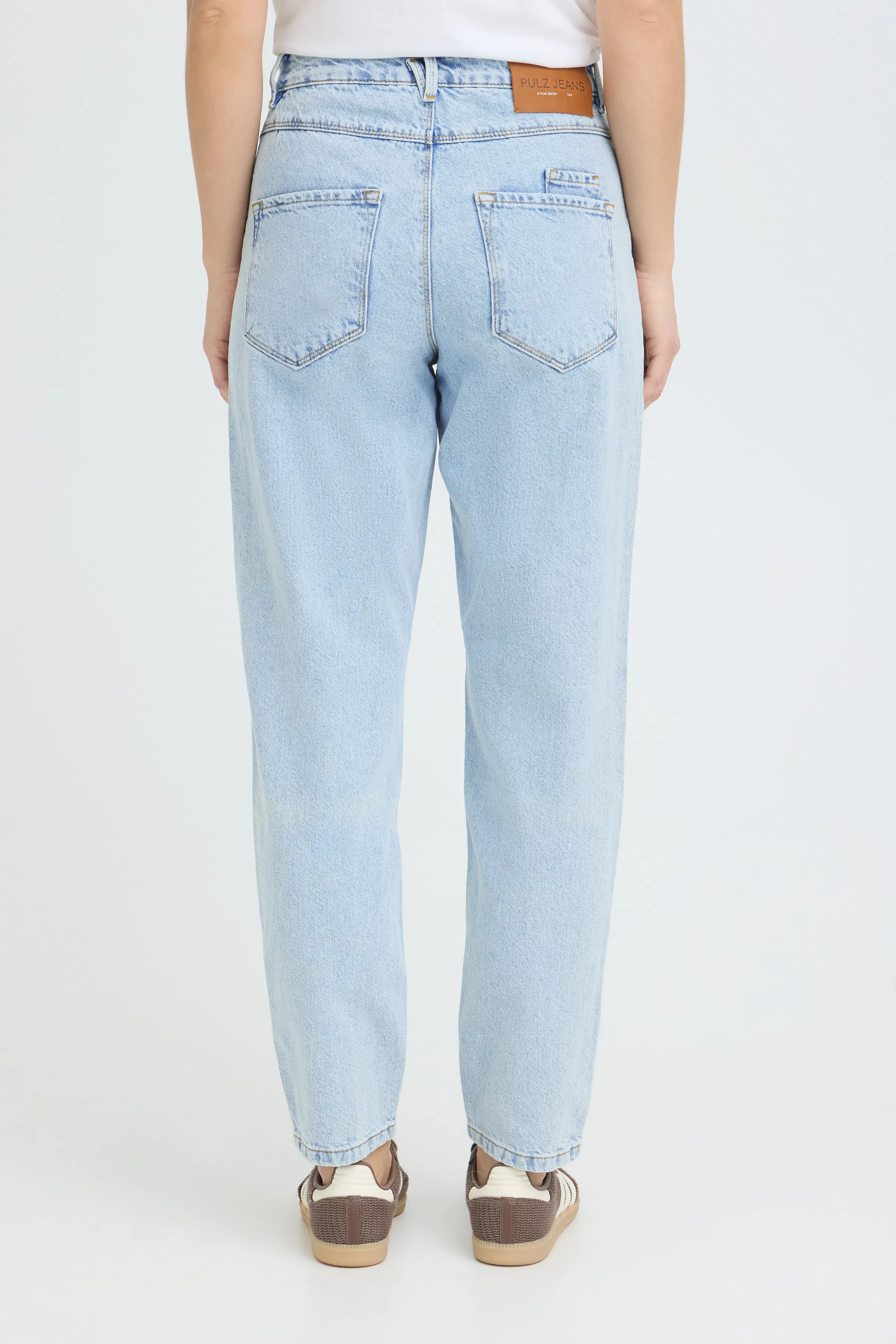 PZWHITNEY UHW Jeans, Ankl, Tapered Leg LOOKBOOK BACK 50208815-200008