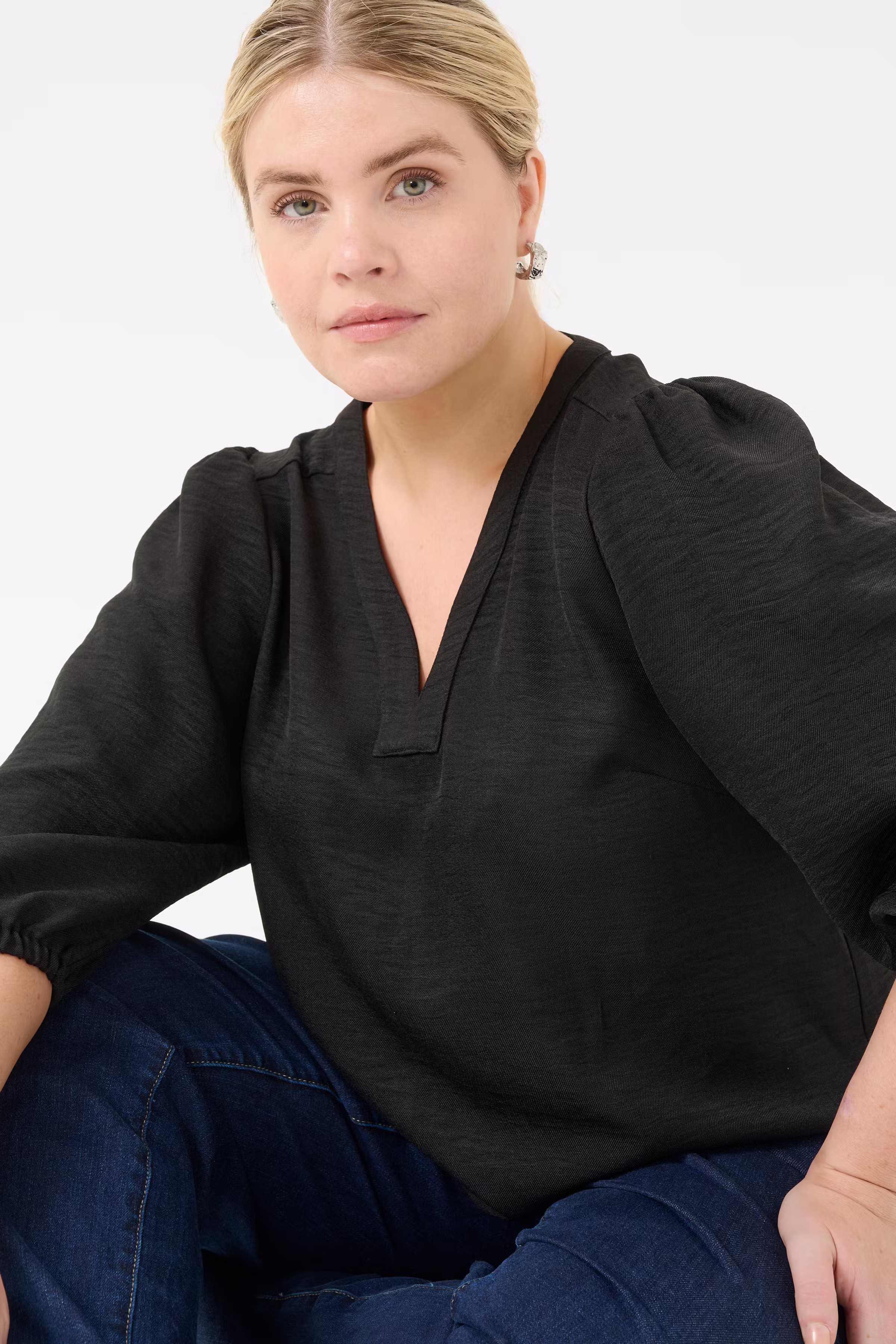 KCellinor Blouse LOOKBOOK DETAIL 10583392-106822