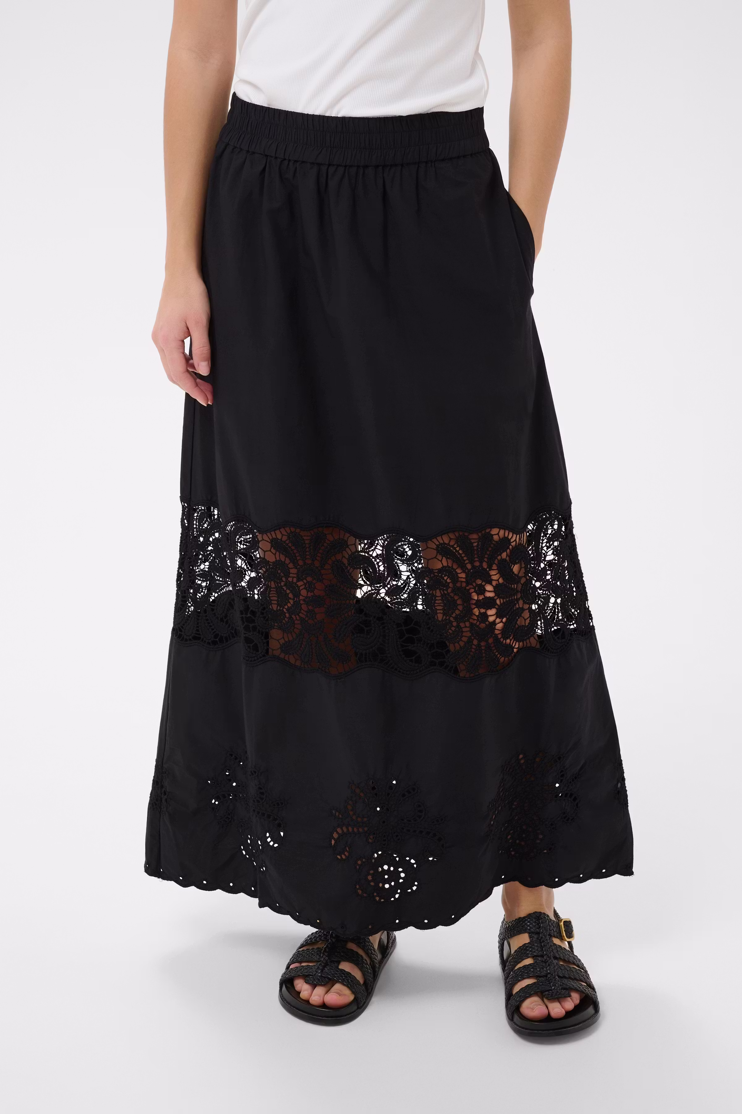 AnciaPW Skirt LOOKBOOK FRONT 30310455-194008
