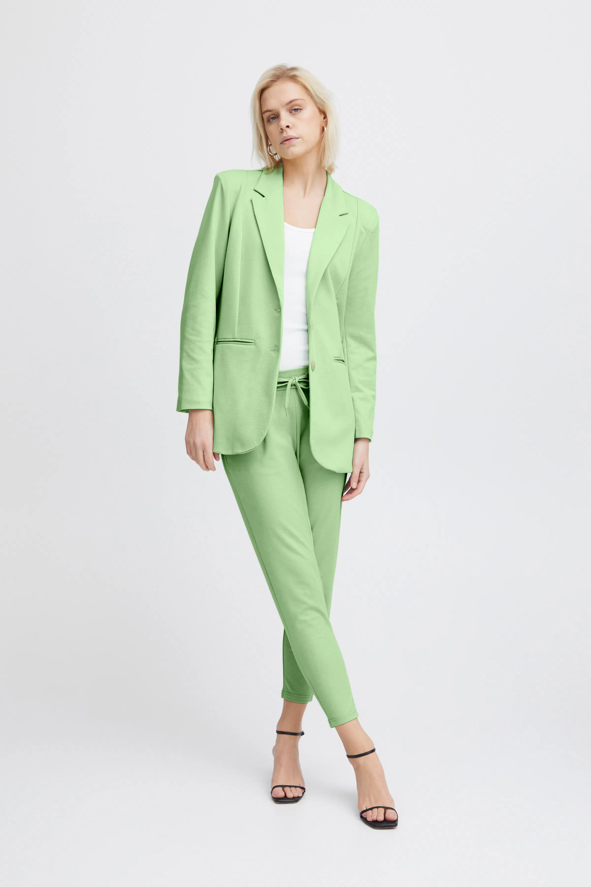 IHKATE OVERSIZE Blazer LOOKBOOK FRONT 20118123-146316