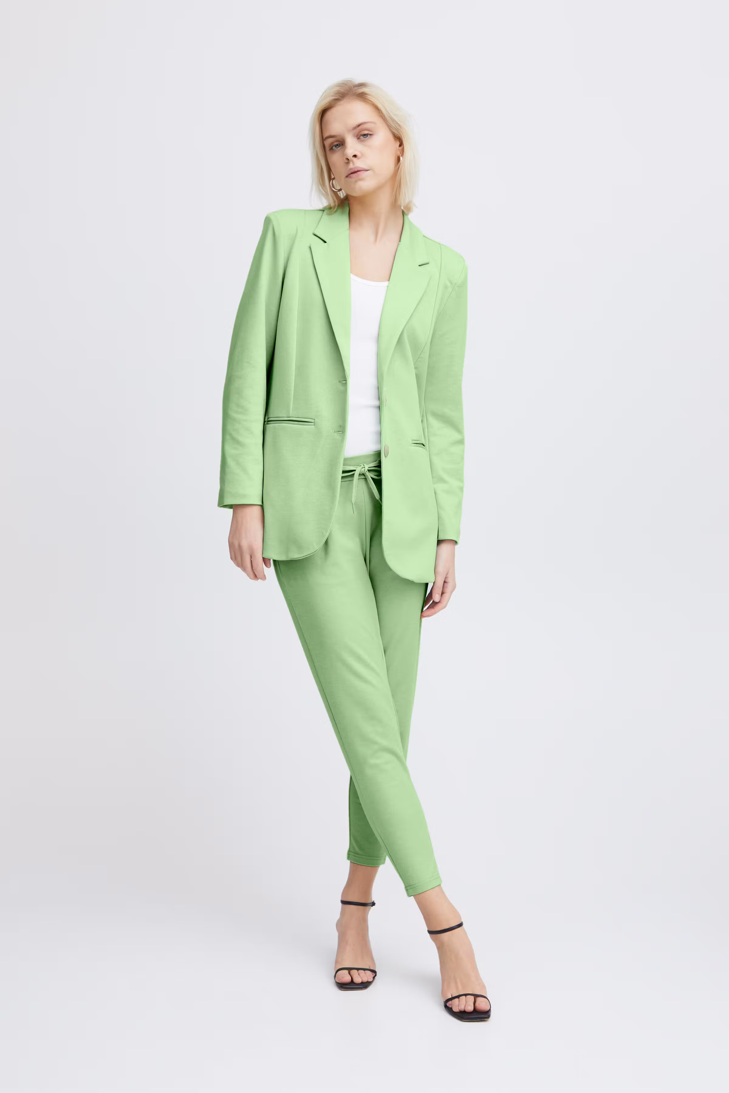 IHKATE OVERSIZE Blazer LOOKBOOK FRONT 20118123-146316