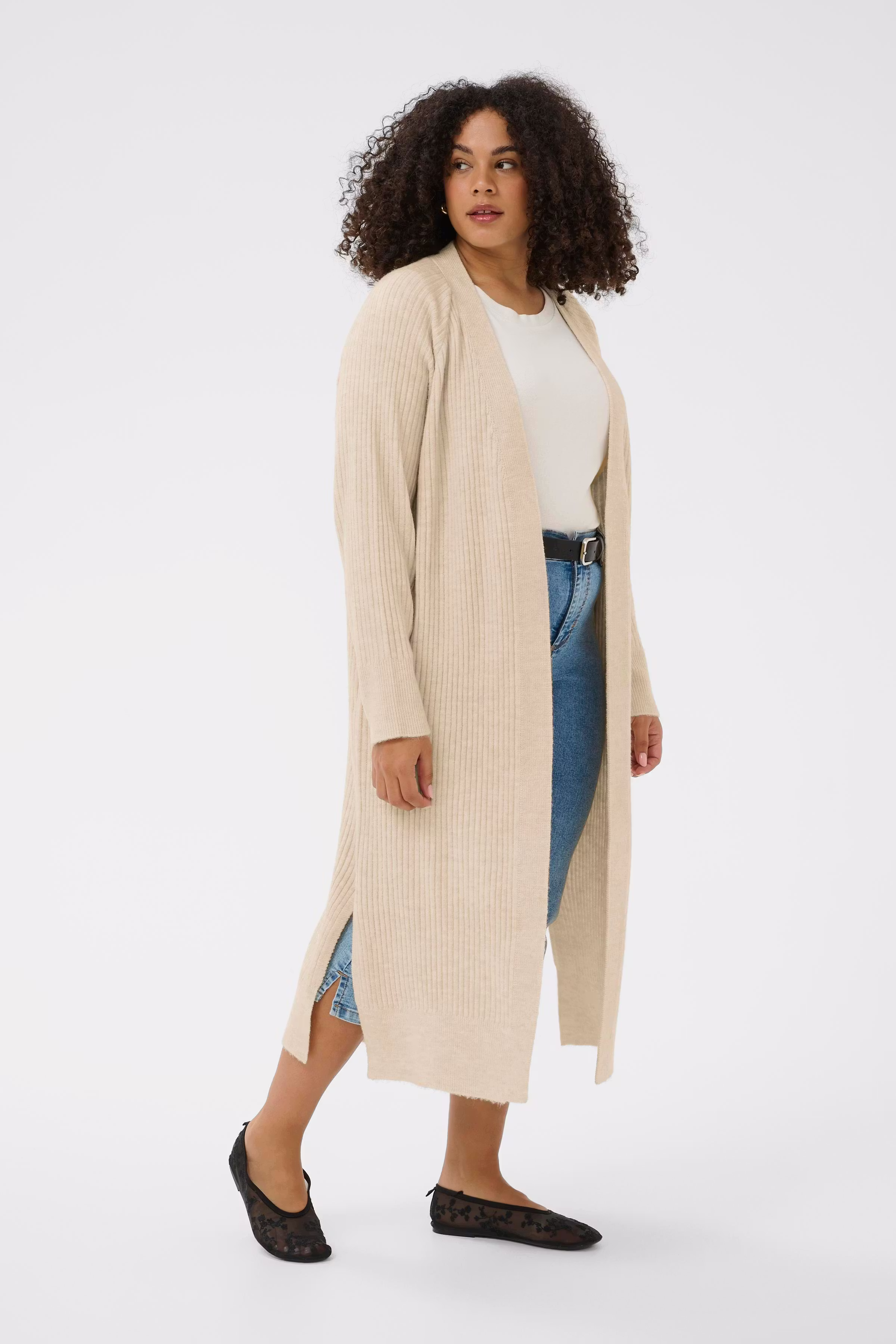 KCrinye Cardigan LOOKBOOK FRONT 10582569-1513051