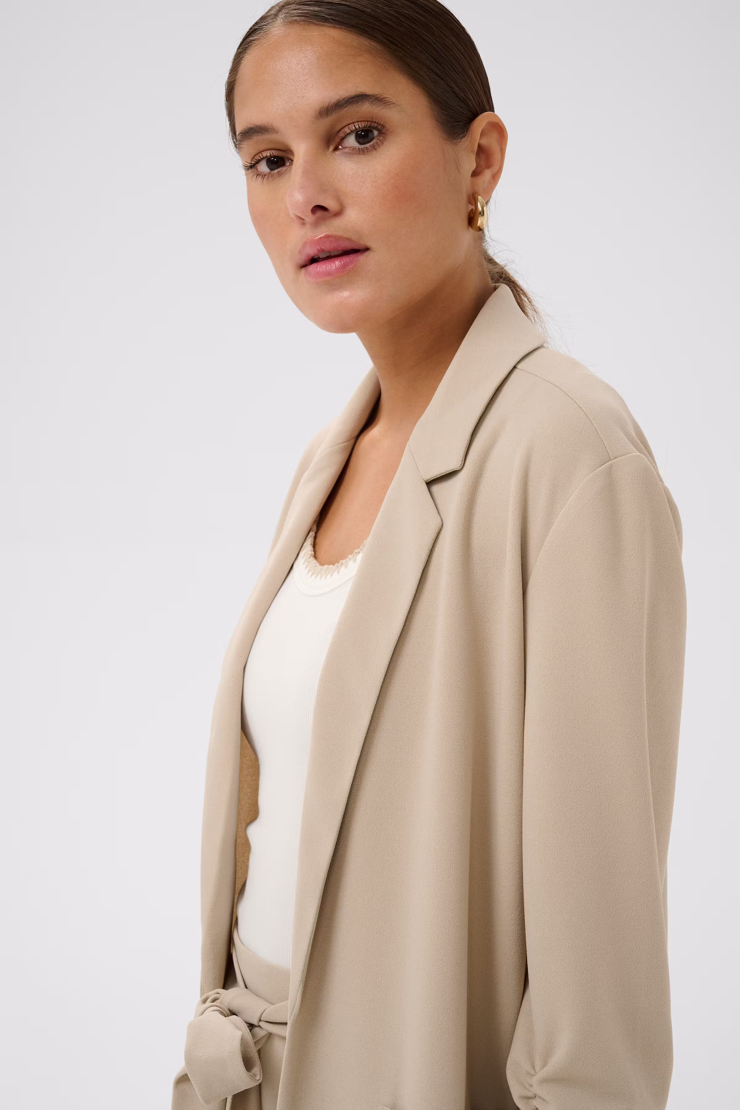 KAphoebe Blazer LOOKBOOK DETAIL 10511489-151305