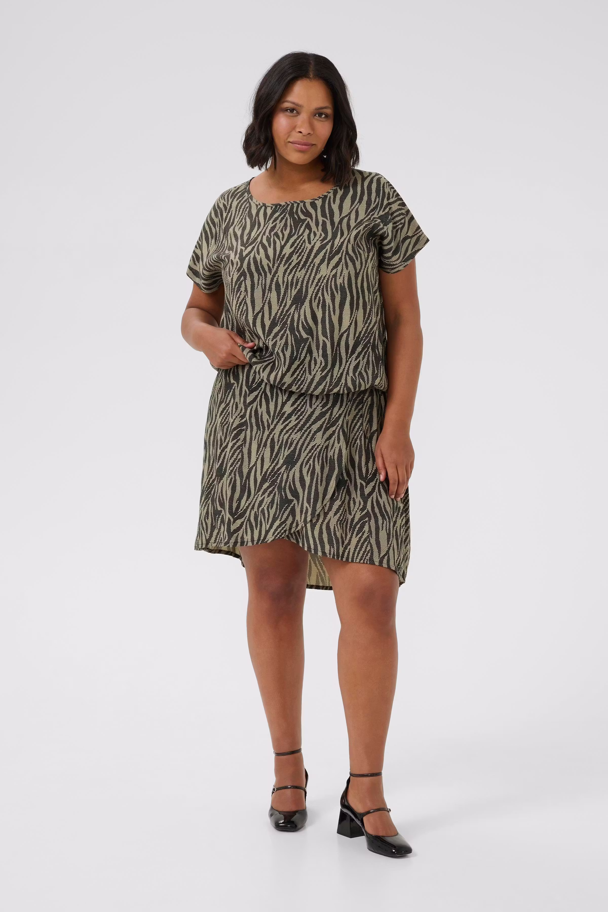 KCmaren Rock LOOKBOOK FRONT 10583405-107719