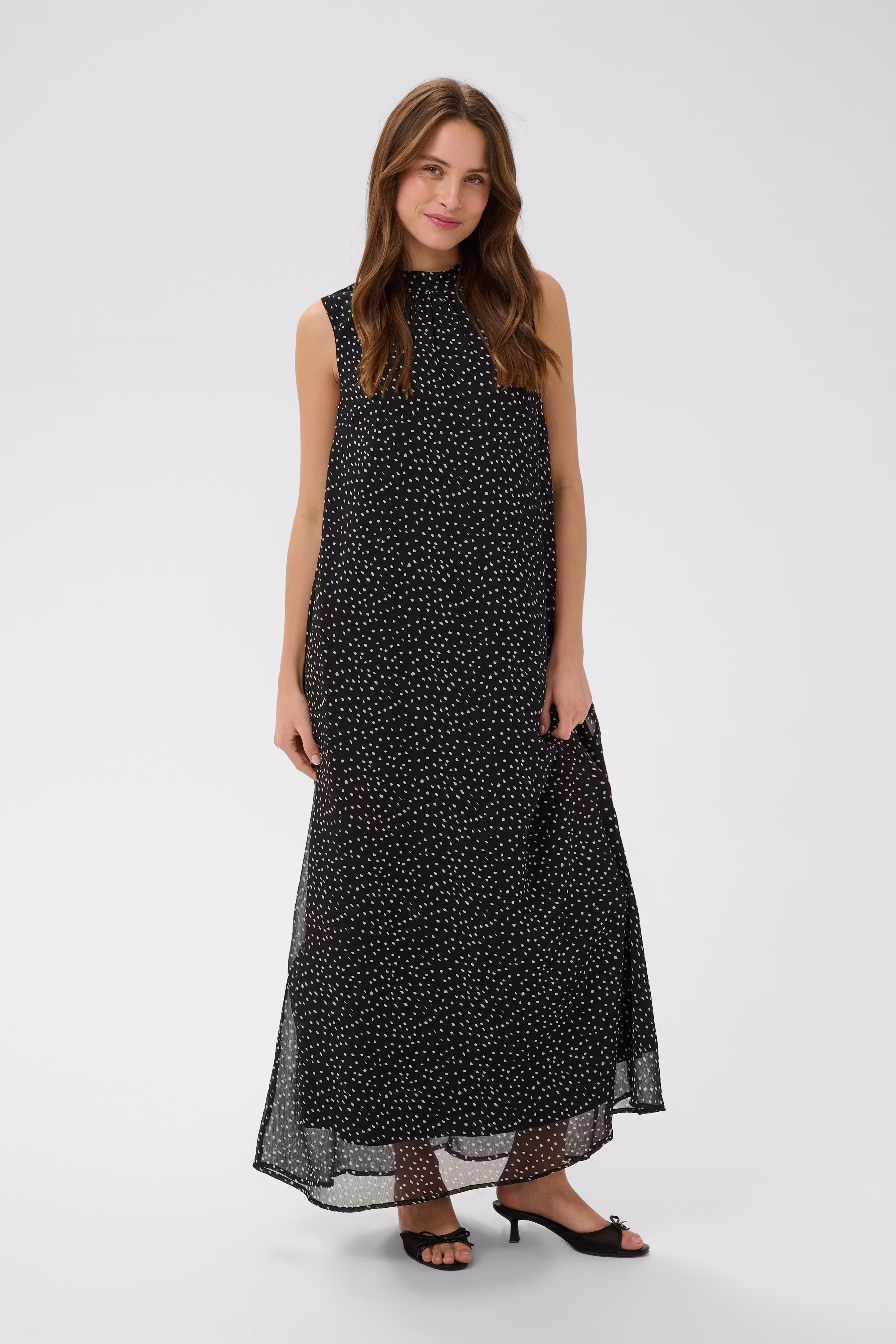 LindzySZ Kleid LOOKBOOK FRONT 30515520-305412