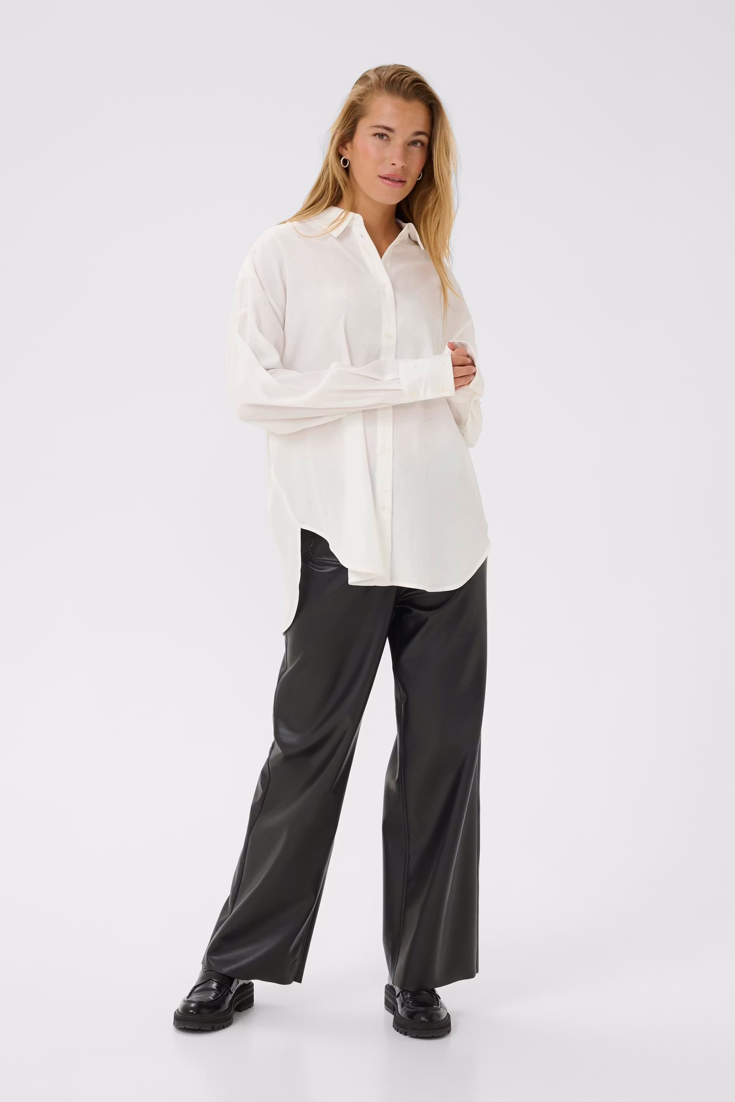 KAida Hemd LOOKBOOK FRONT 10510820-110602