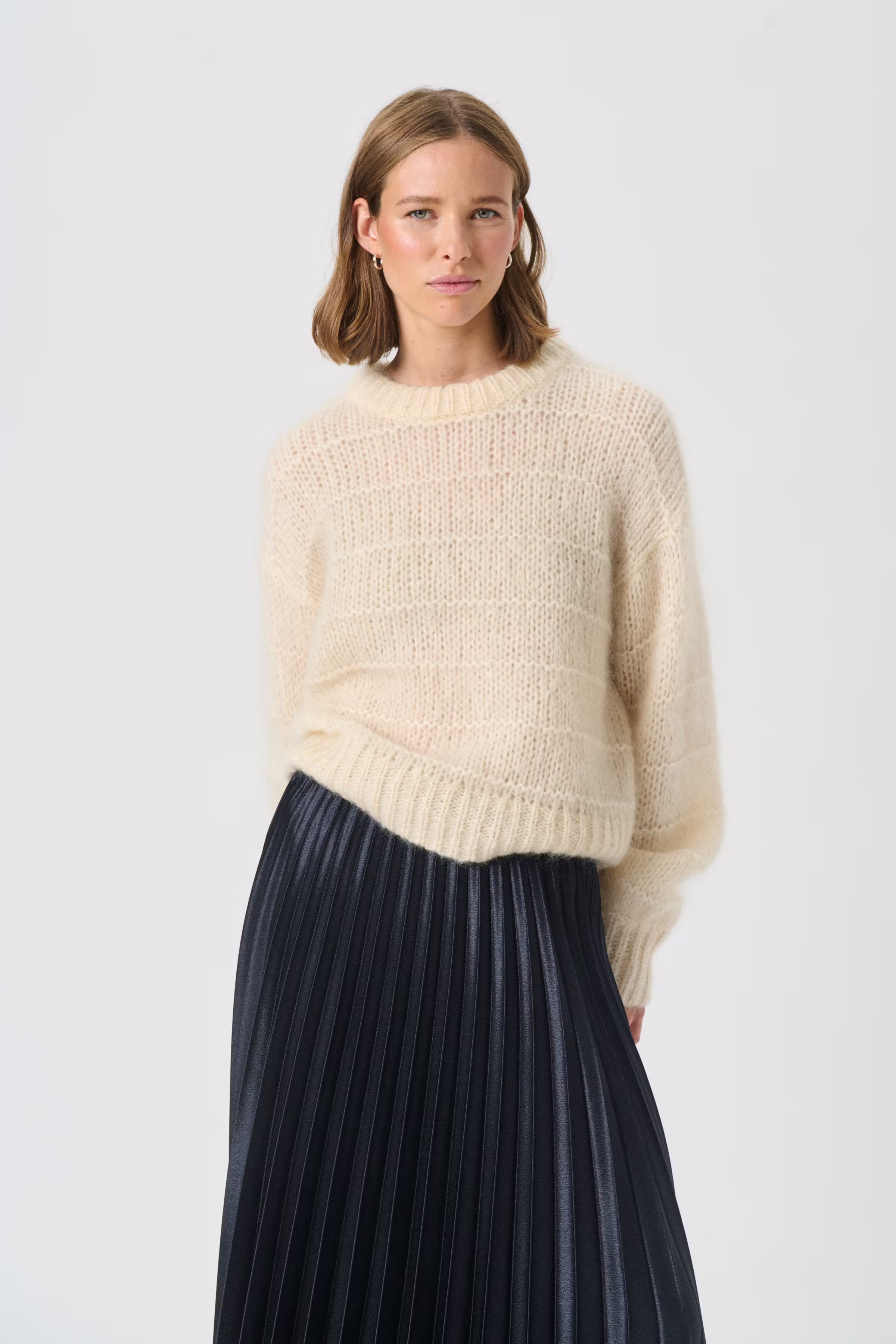 VimaPW Pullover LOOKBOOK FRONT 30310223-120601